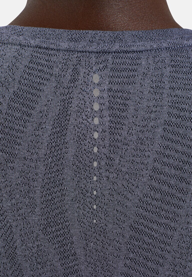 The Zeroweight Engineered Chill-Tec running t-shirt