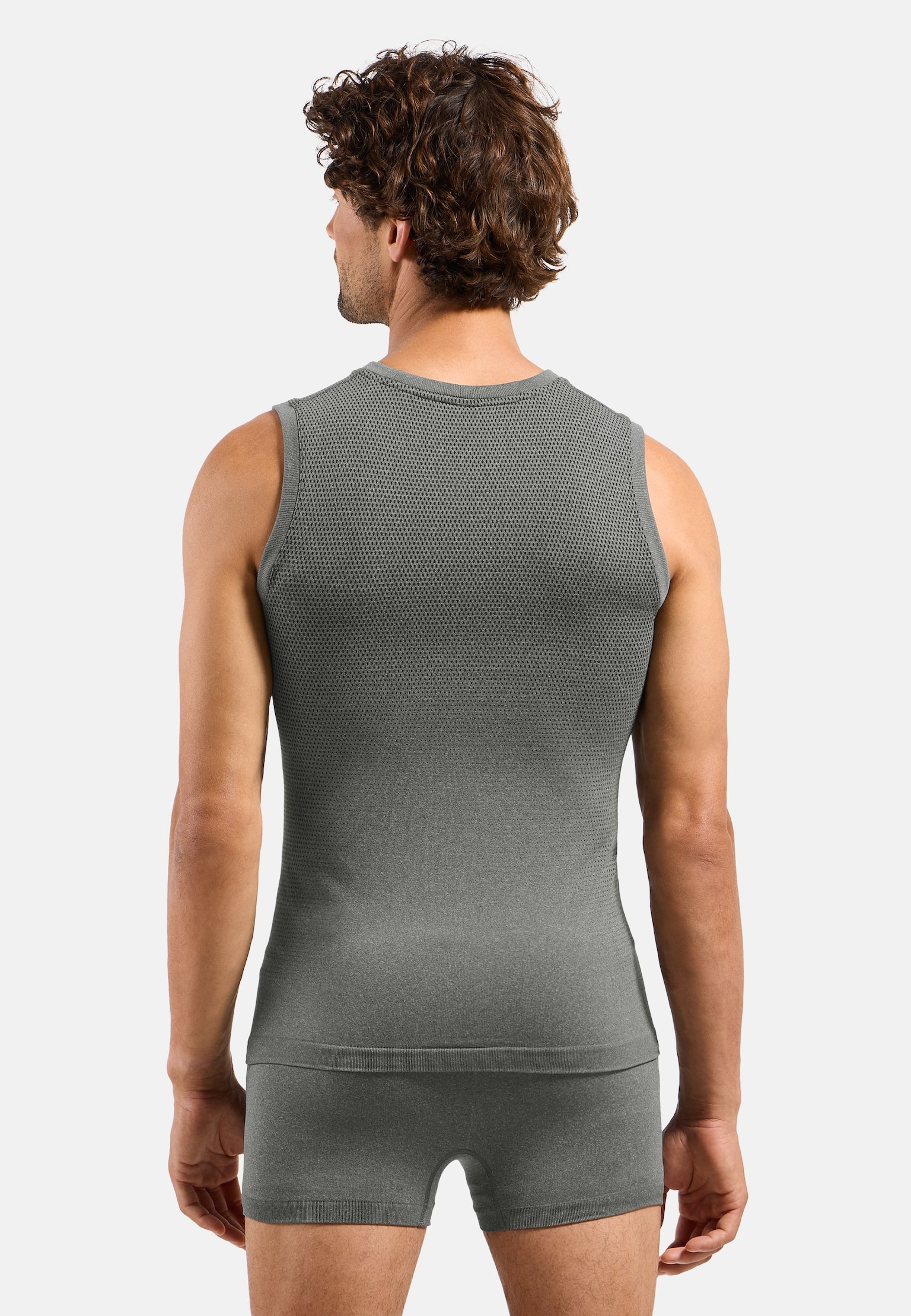 Performance Light Base Layer Singlet