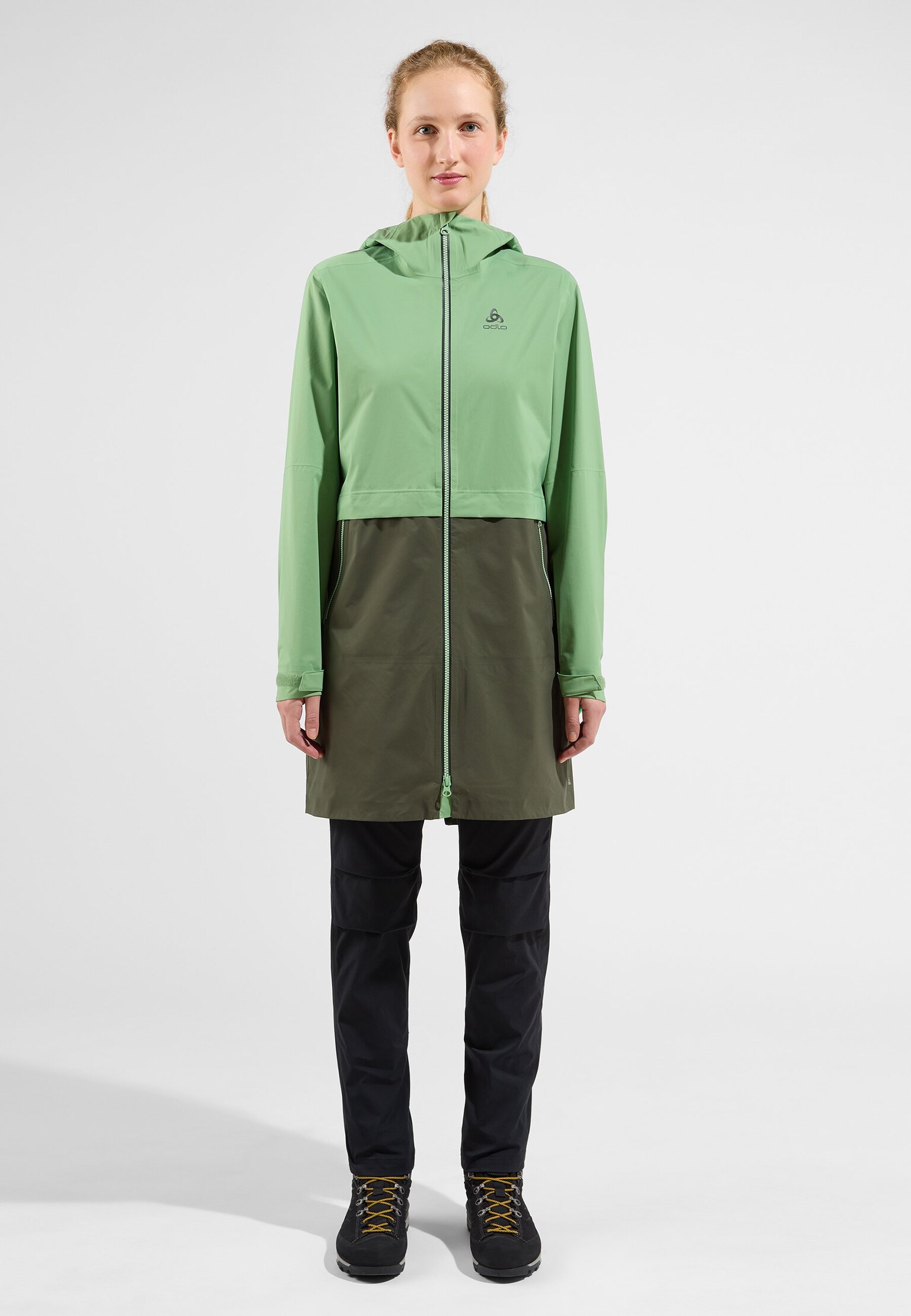 The Logic 2.5L rain parka