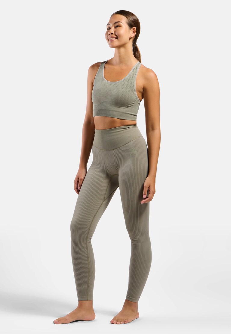 The Seamless medium-support sports bra