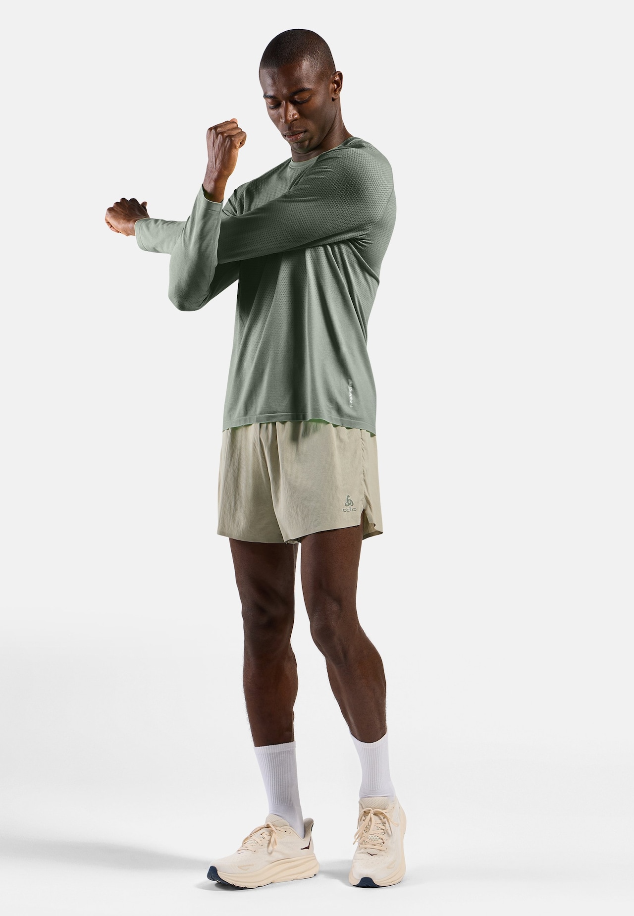 T-shirt da running Essential Seamless a maniche lunghe