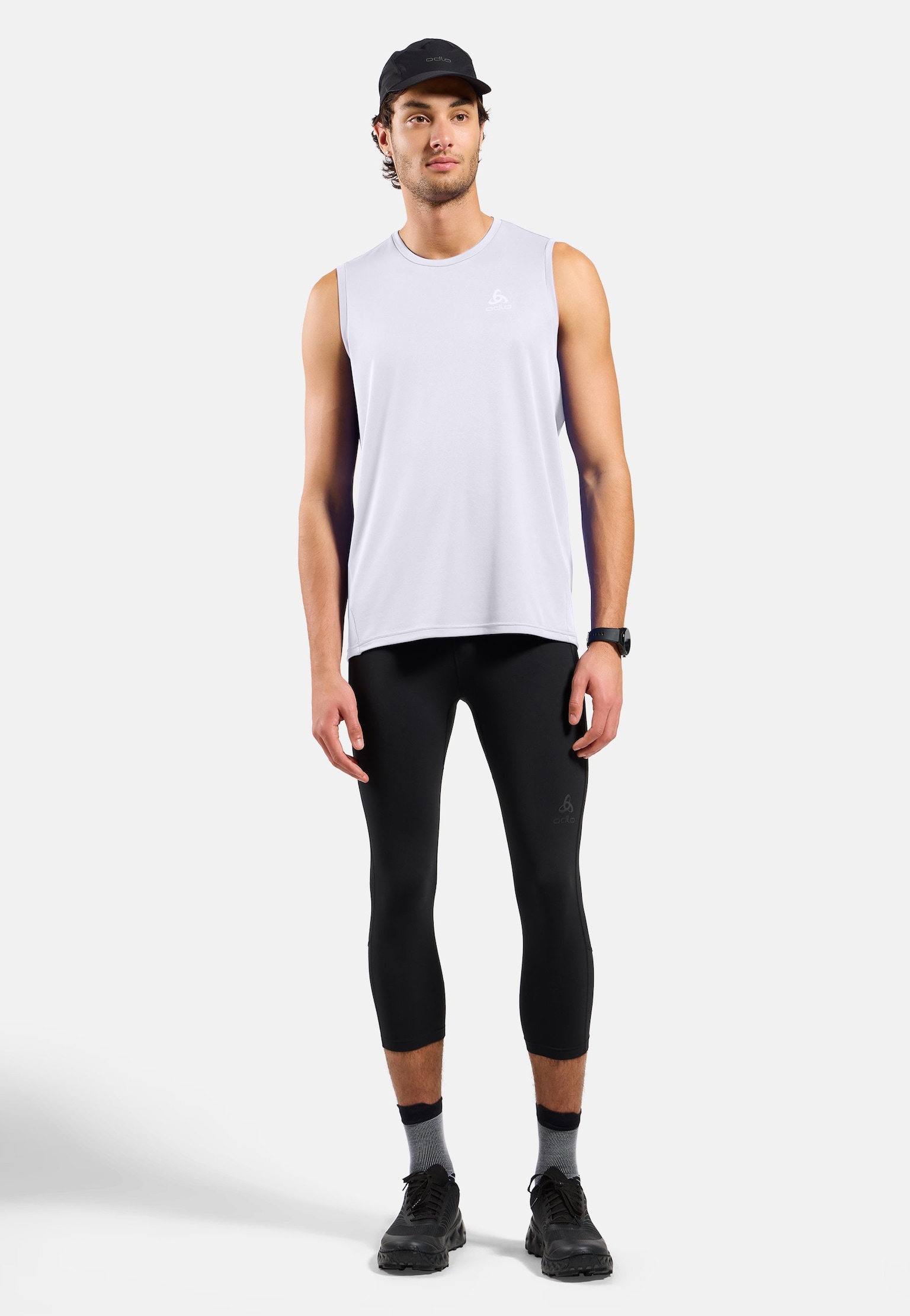 The men's Essentials base layer running singlet