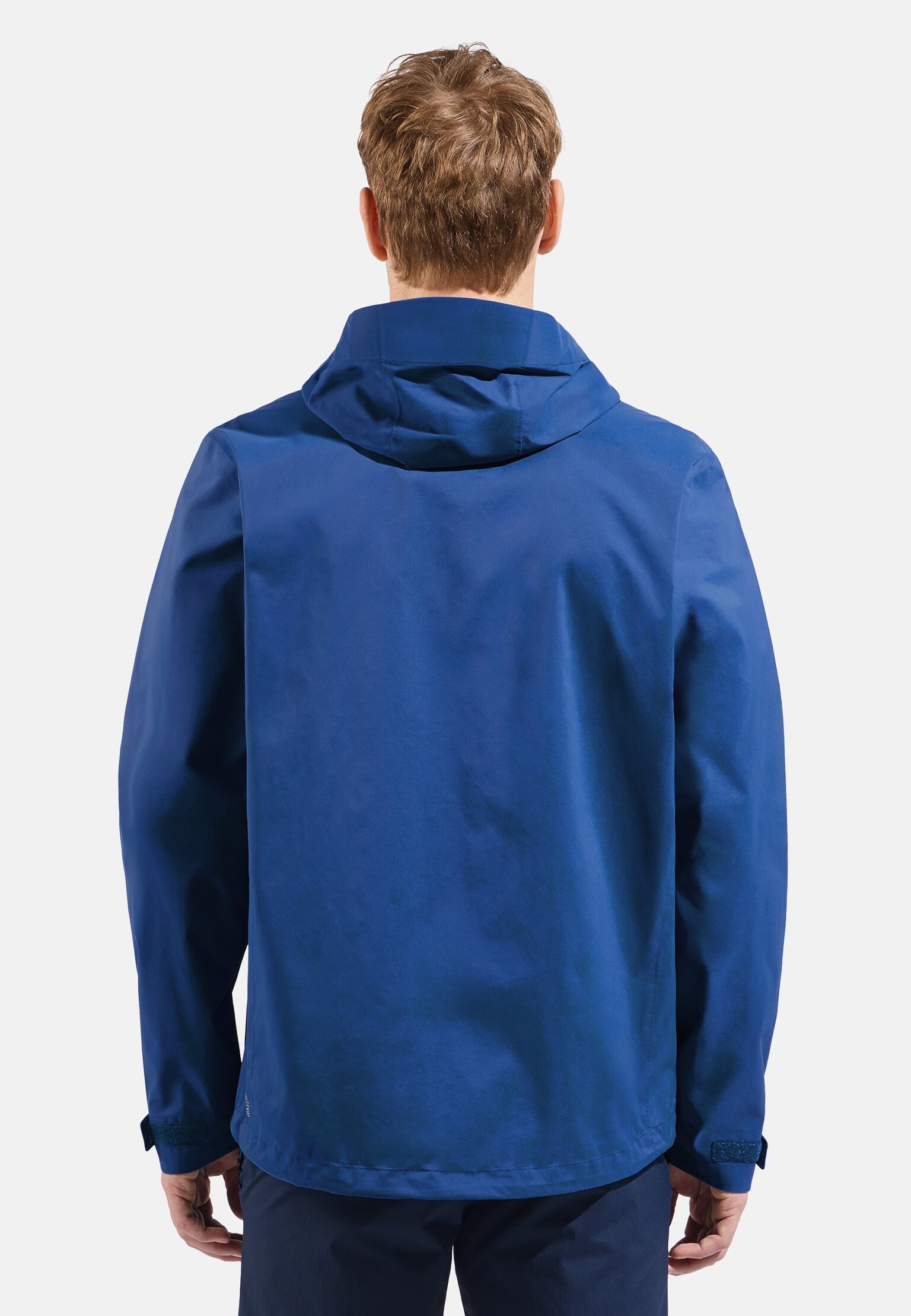 The men's Aegis 2.5L waterproof hardshell jacket