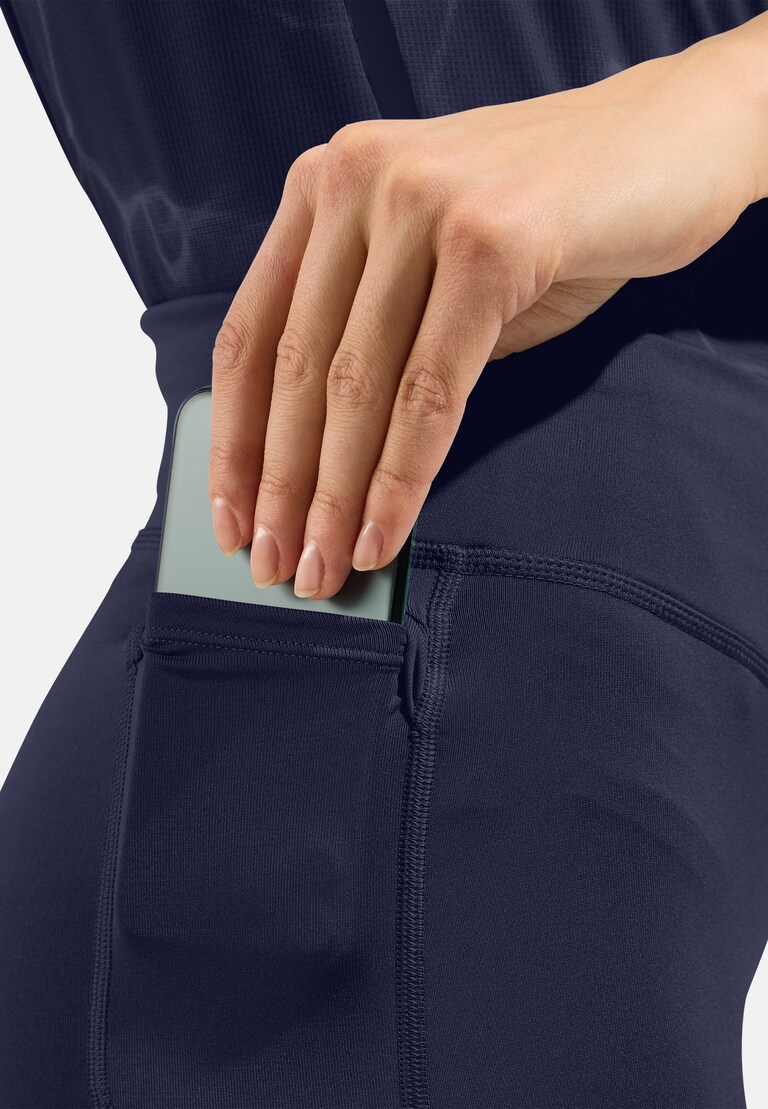 The Essentials tight shorts