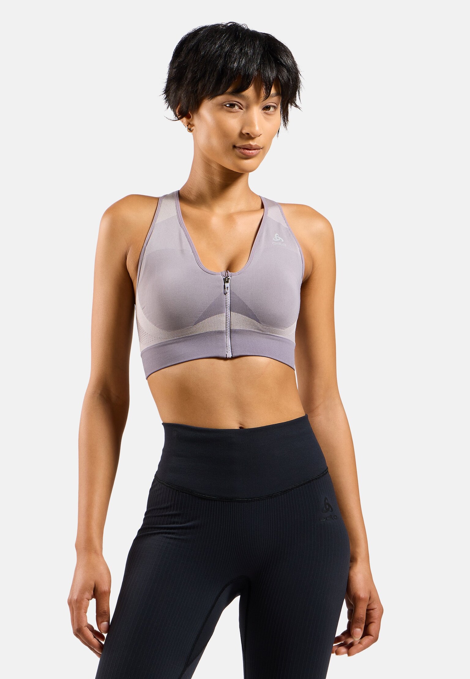 The Seamless High Sports Bra