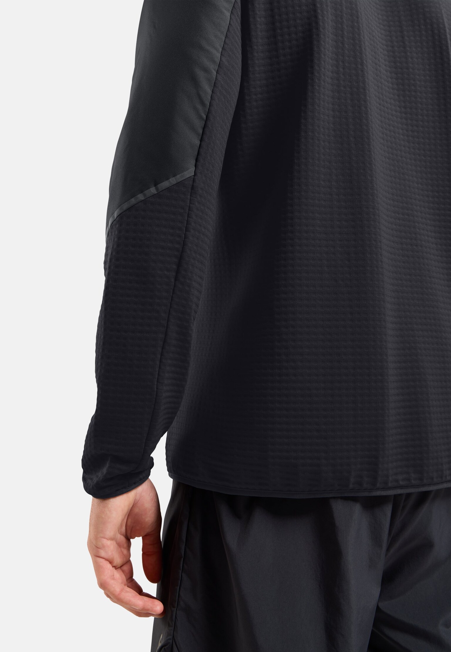 Essentials Insulator Hybrid-Laufjacke