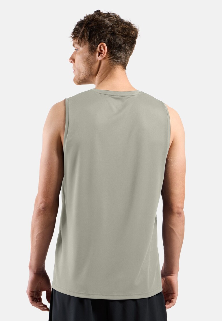The men's Essentials base layer running singlet