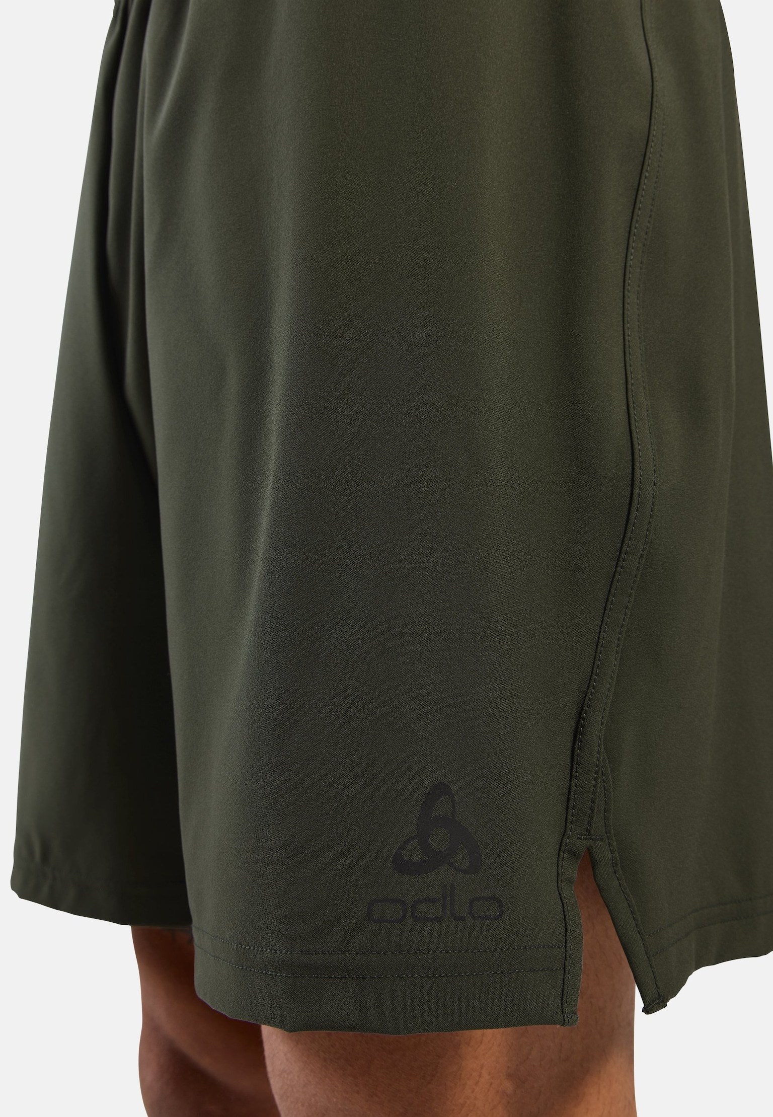 The Essentials 6-inch brief-lined shorts