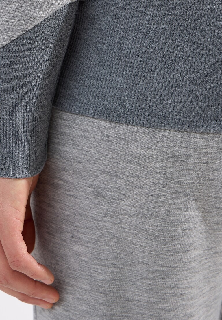 Pull à capuche zippé Move