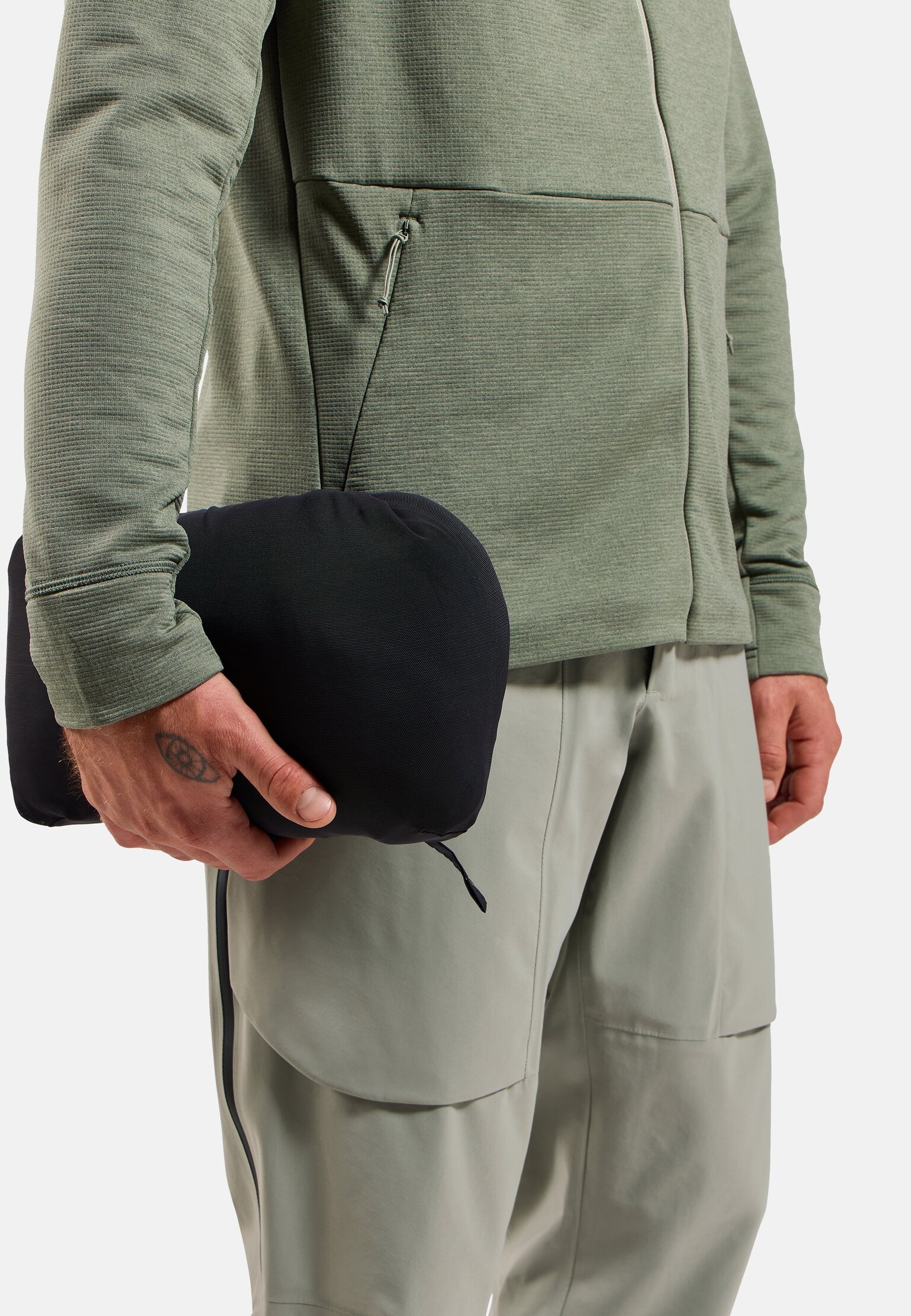 Kompakte X-Alp Daunenjacke mit Kapuze 2.0