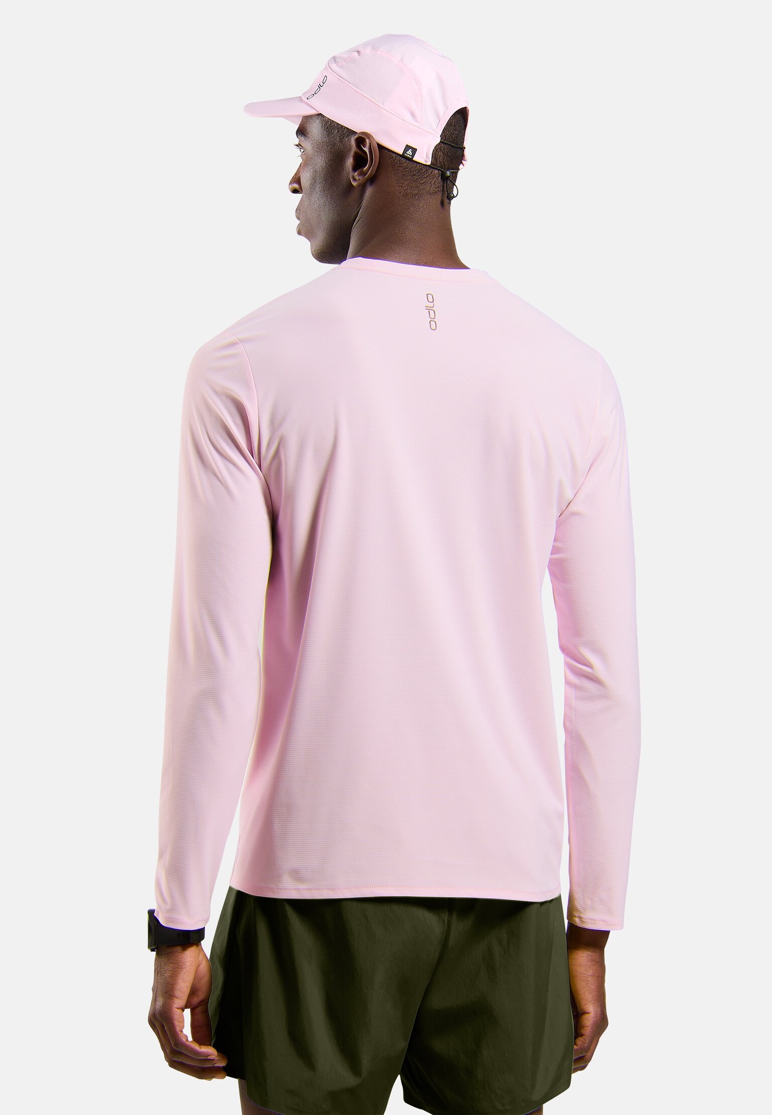 The Zeroweight Chill-Tec long-sleeve running t-shirt 2.0