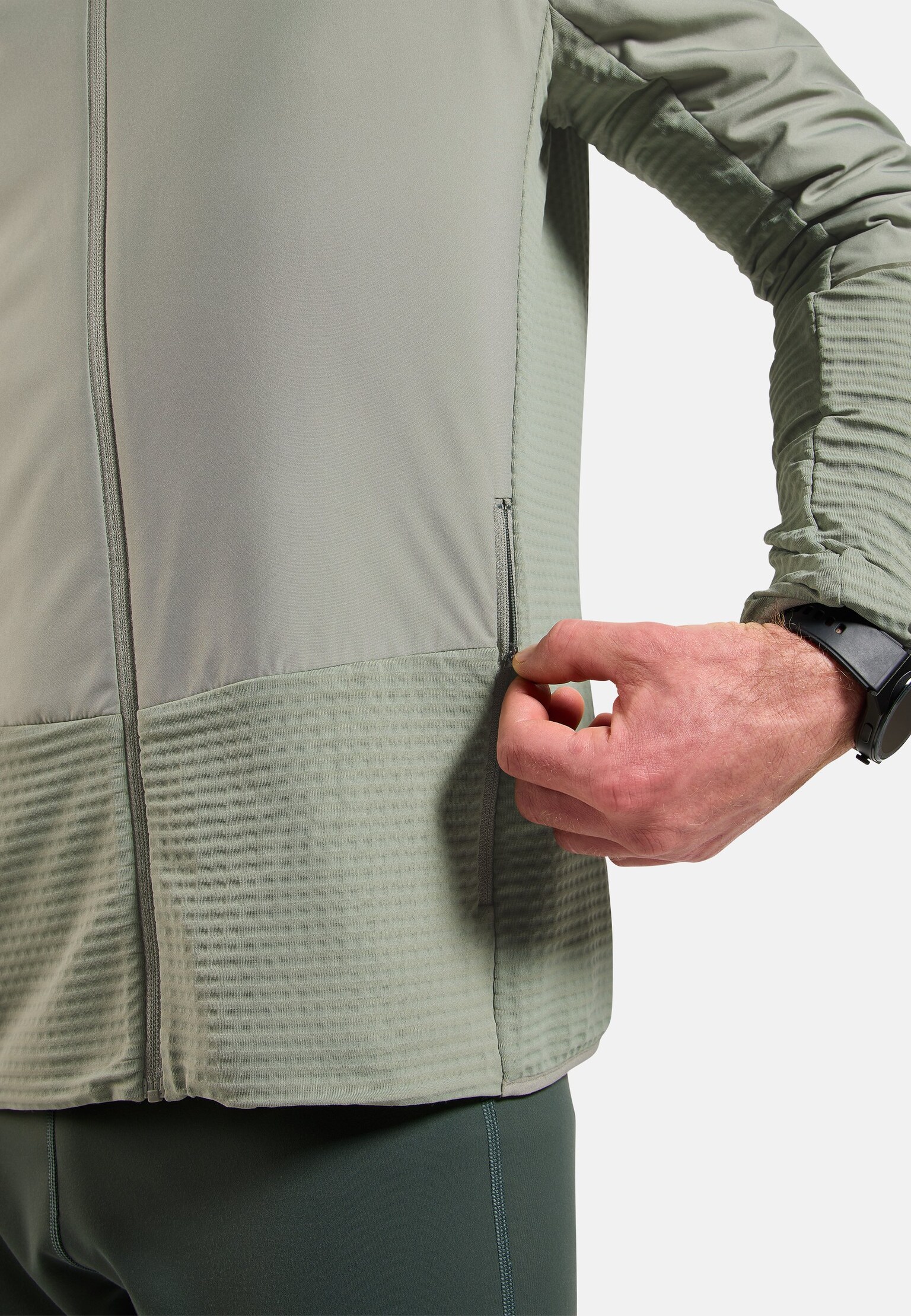 Essentials Insulator Hybrid-Laufjacke