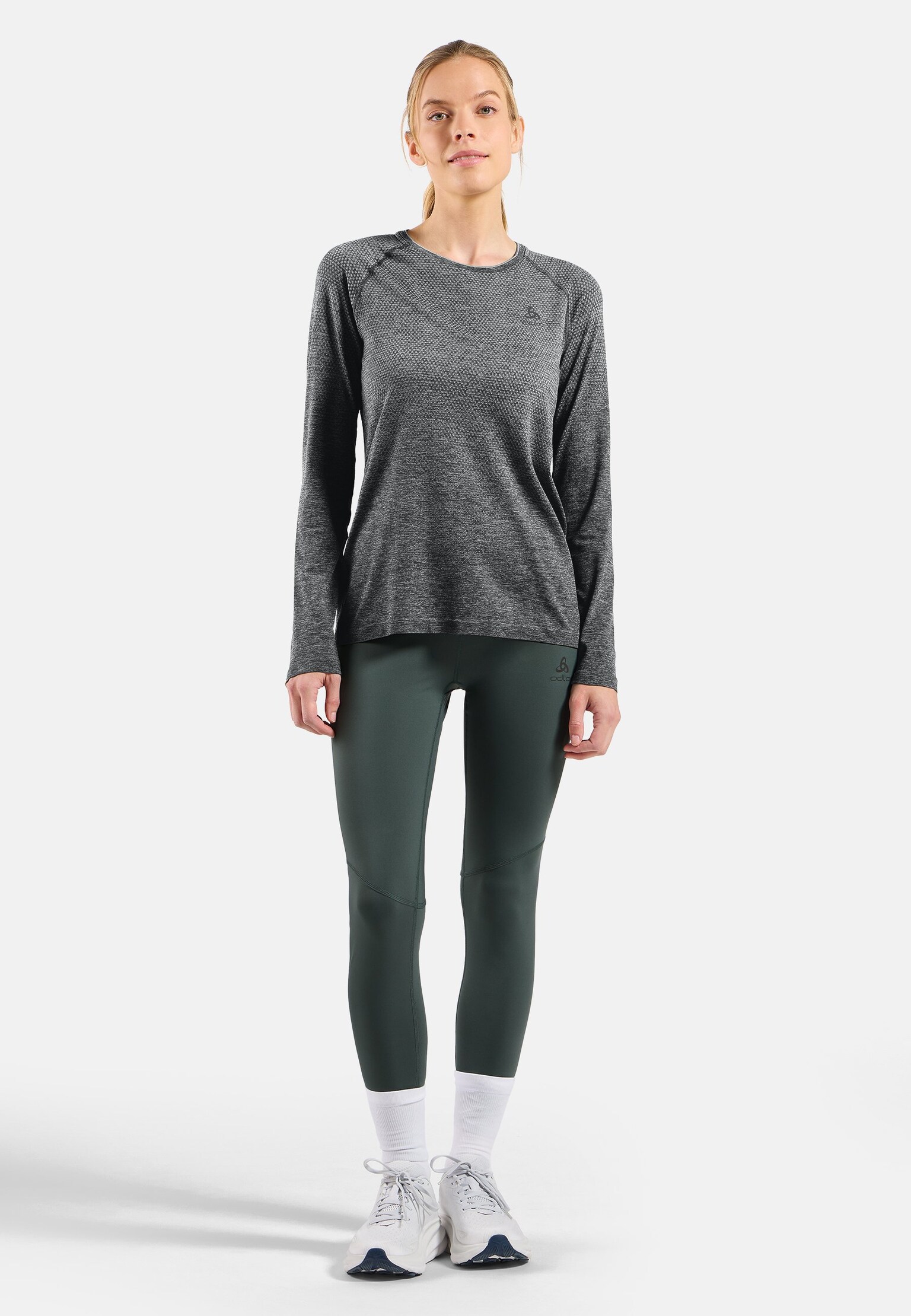 Essentials Seamless Langarm-Laufshirt