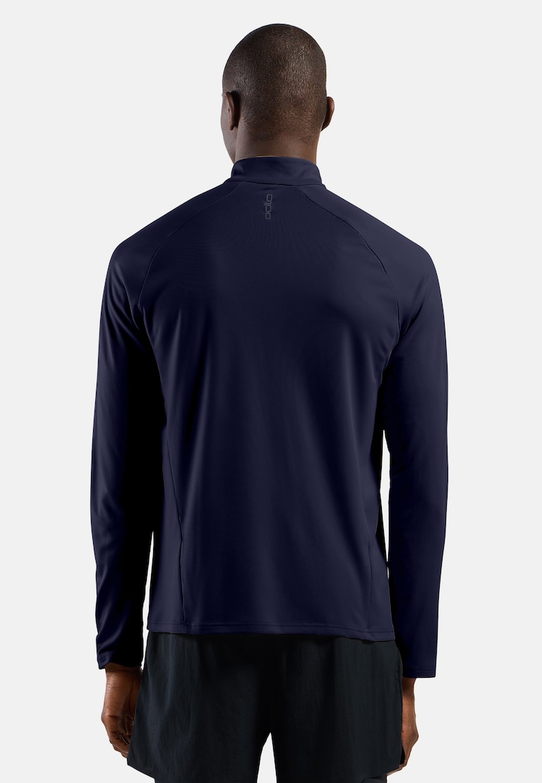 The men's Essentials half-zip running mid layer
