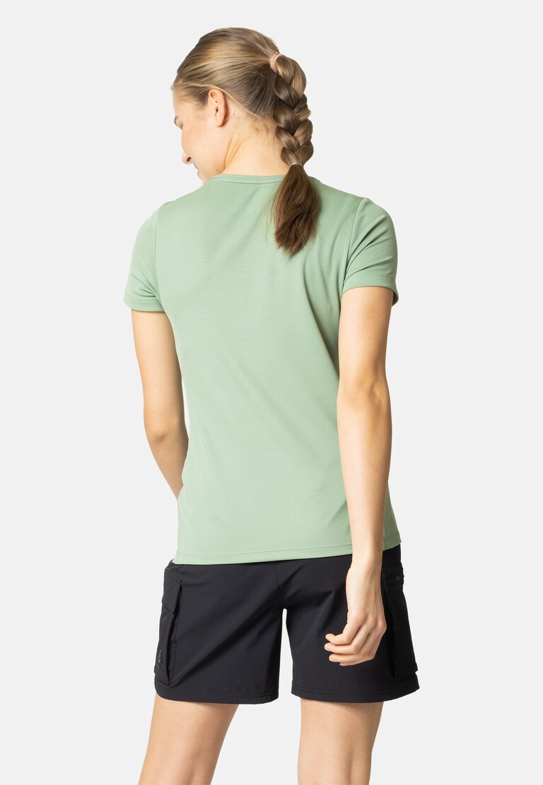 The F-Dry ridgeline t-shirt