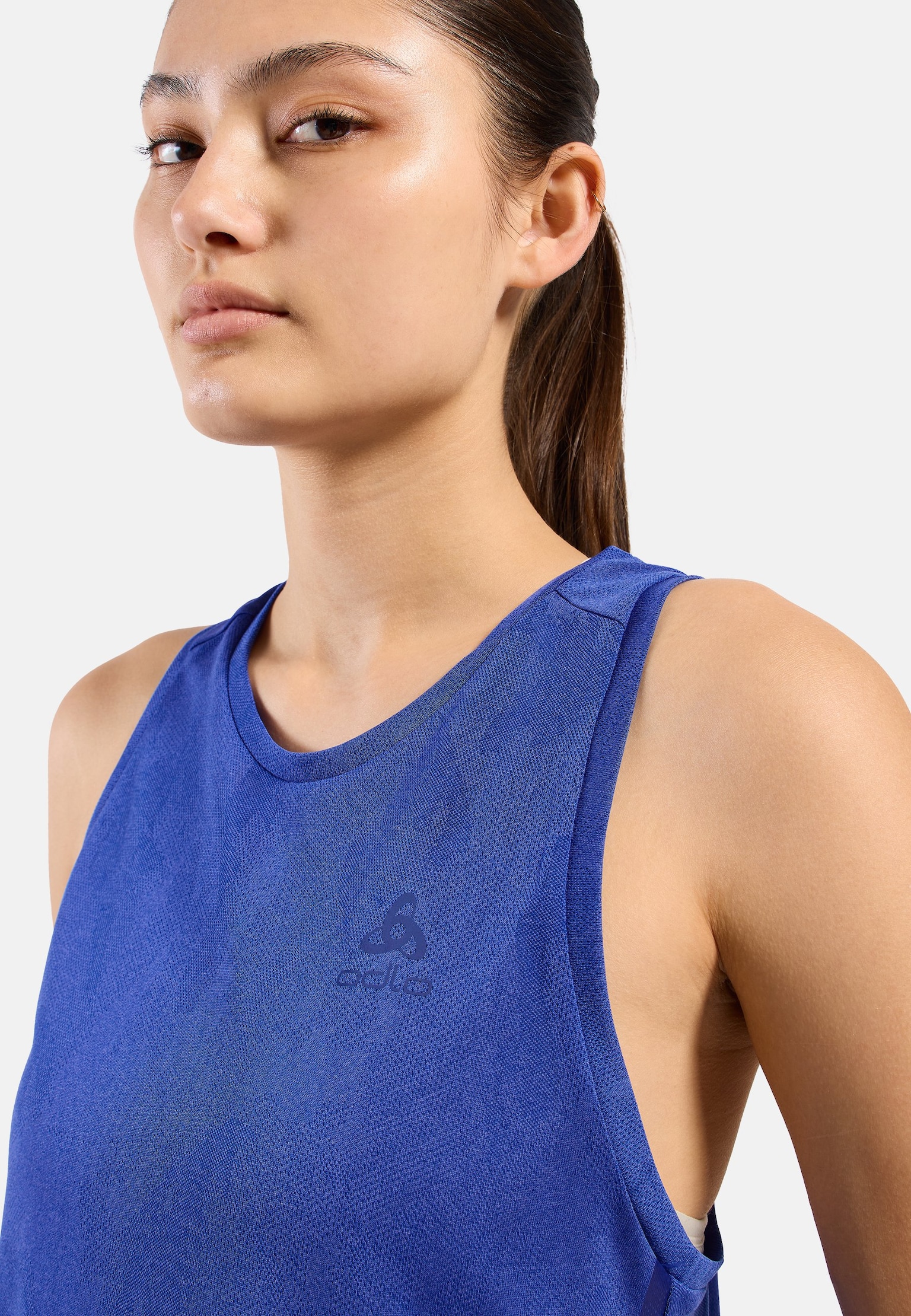 The Zeroweight Engineered Chill-Tec crew neck running tank
