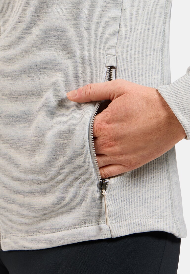The Berra mid layer zip