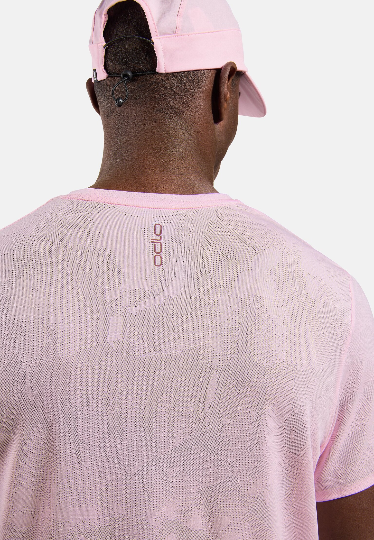 The Zeroweight Engineered Chill-Tec running t-shirt