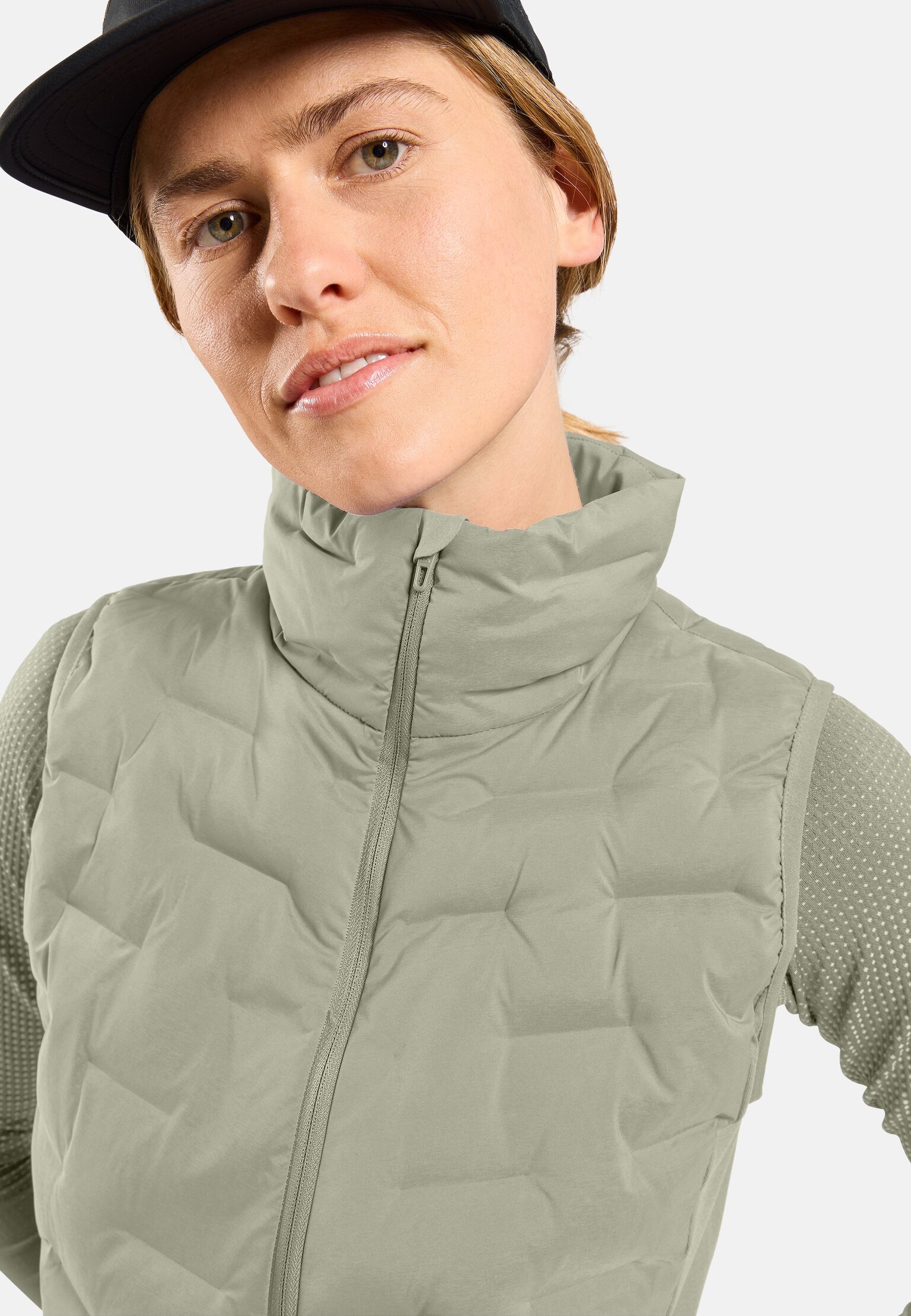 The Zeroweight Insulator running vest