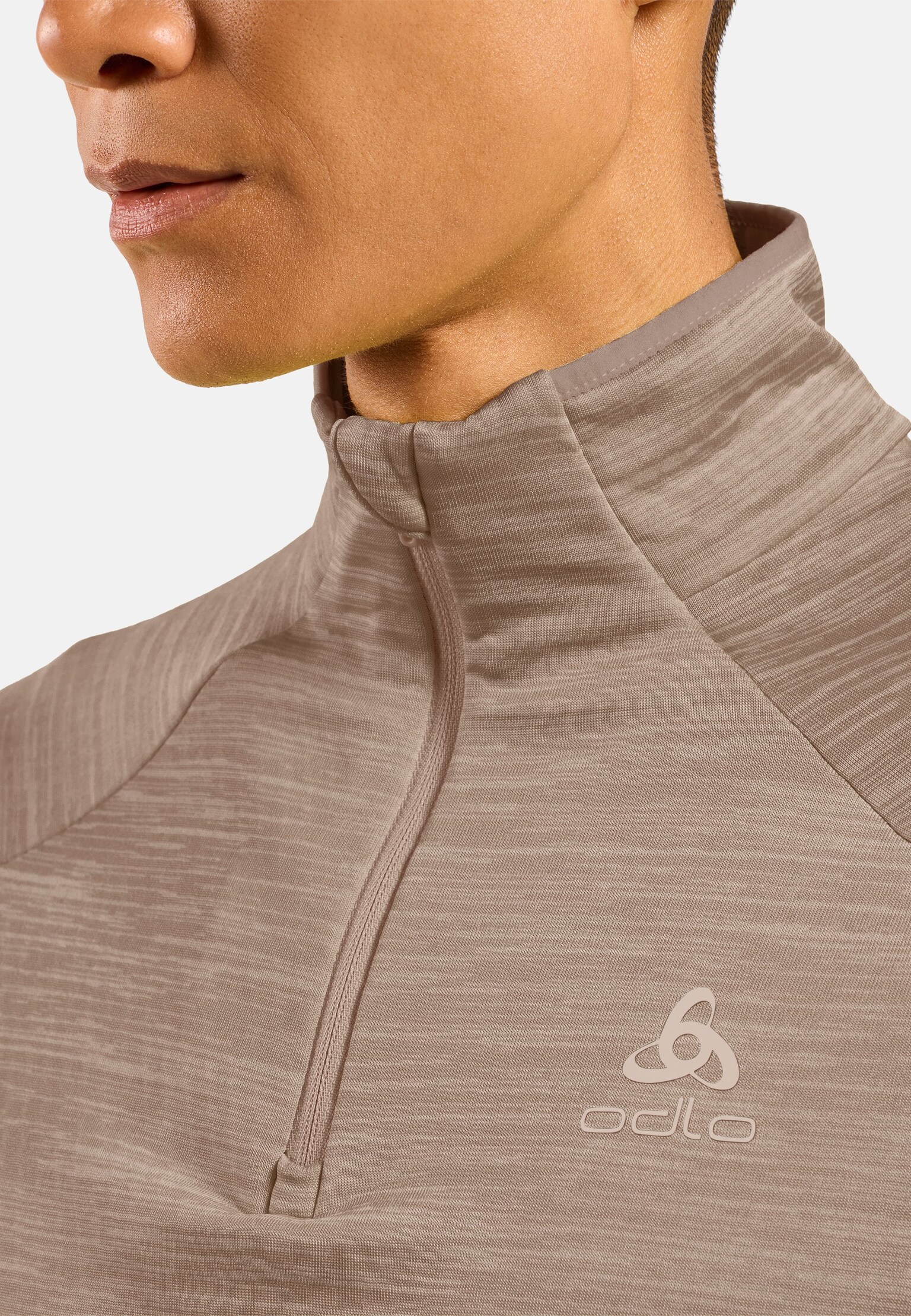 The men's Run Easy half-zip mid layer top