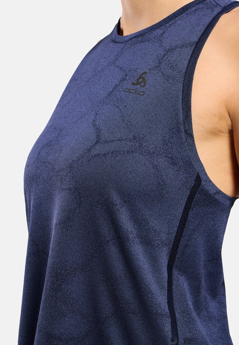 The Zeroweight engineered Chill-Tec running tank