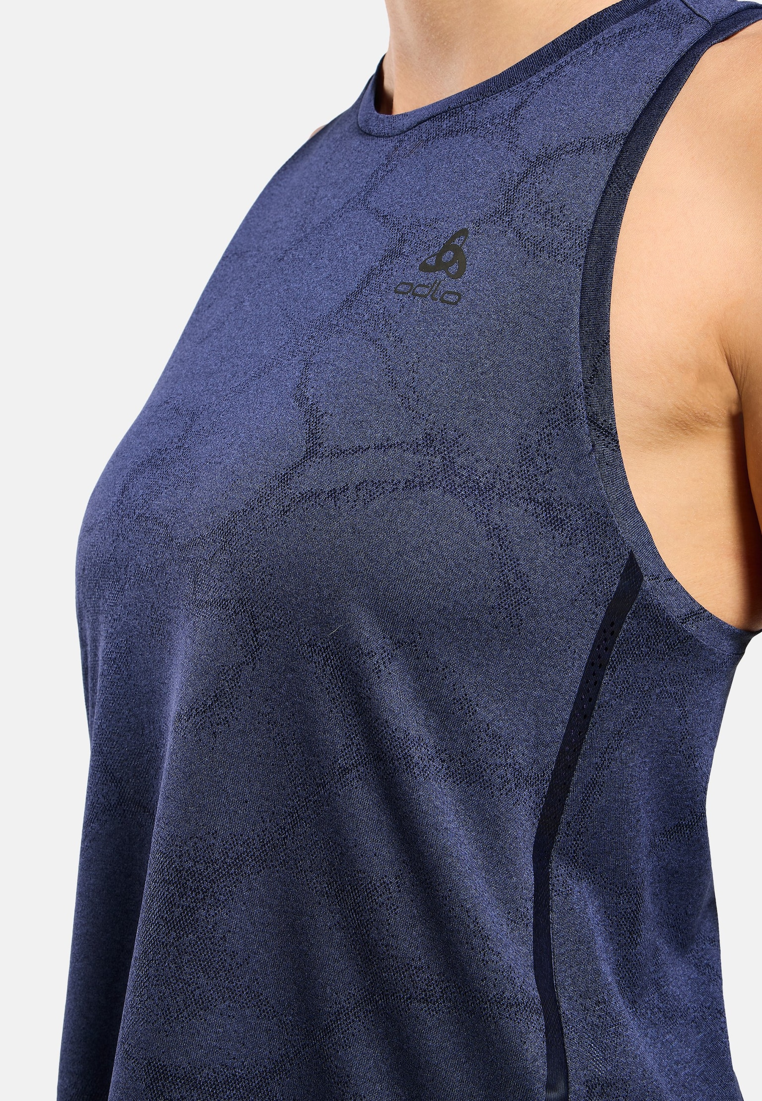 Zeroweight Engineered Chill-Tec Running Tank