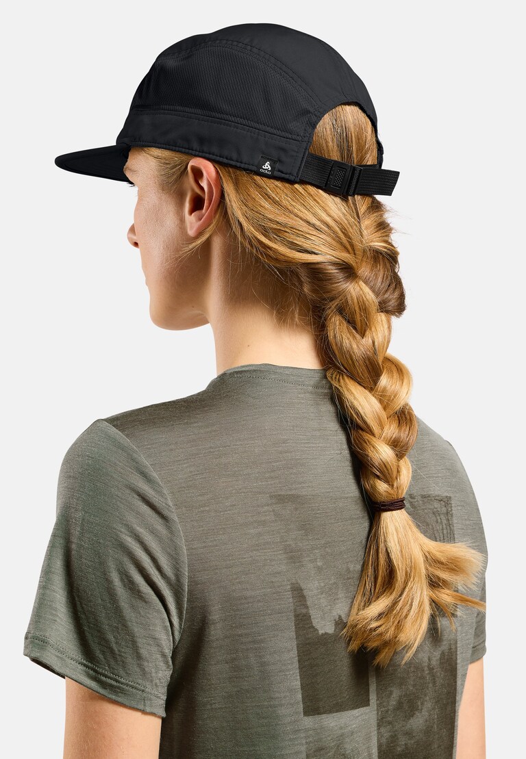 The Performance Light running cap