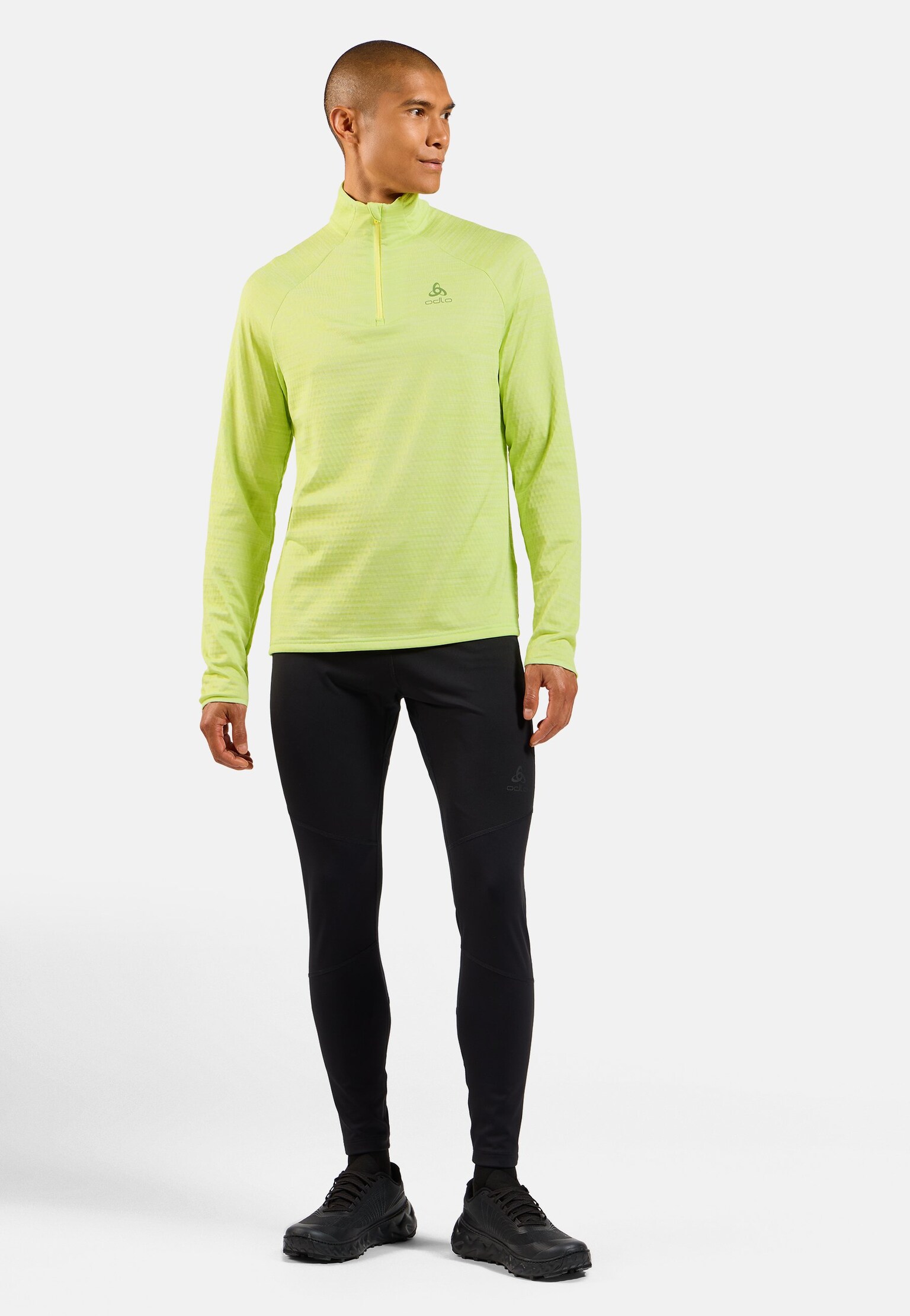 The men's Run Easy half-zip mid layer top