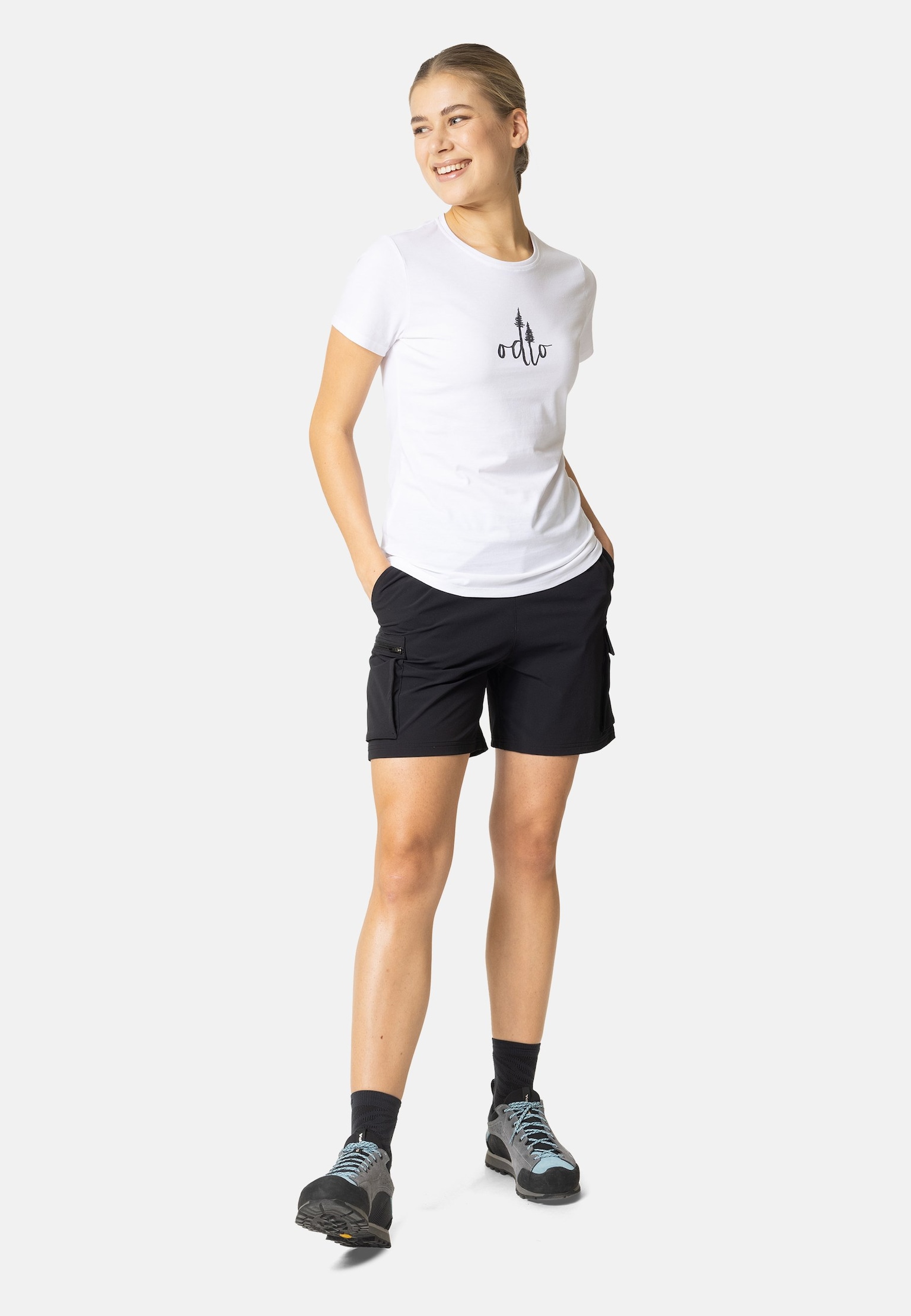 T-shirt à imprimé sapins Kumano