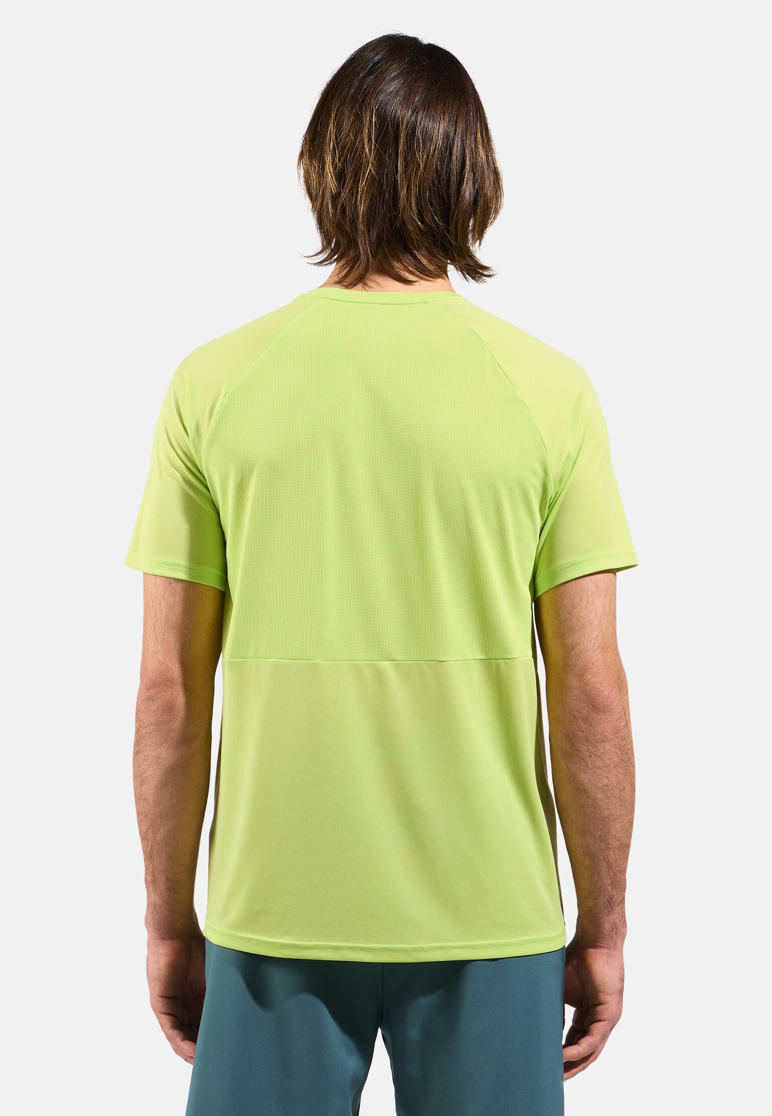 The men's Essentials Chill-Tec t-shirt