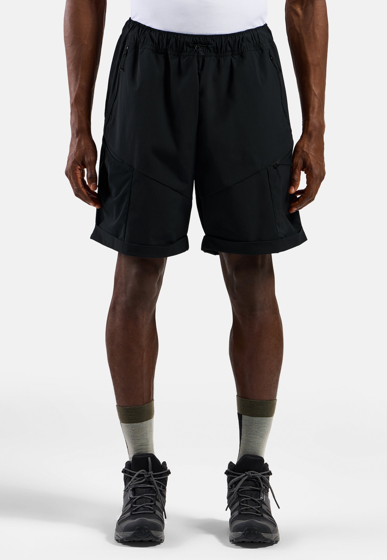 Essential Cargo Baggy Shorts