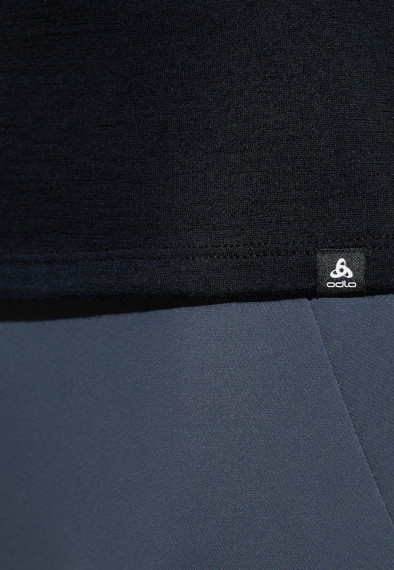 The Ascent 365 merino 200 Norway graphic