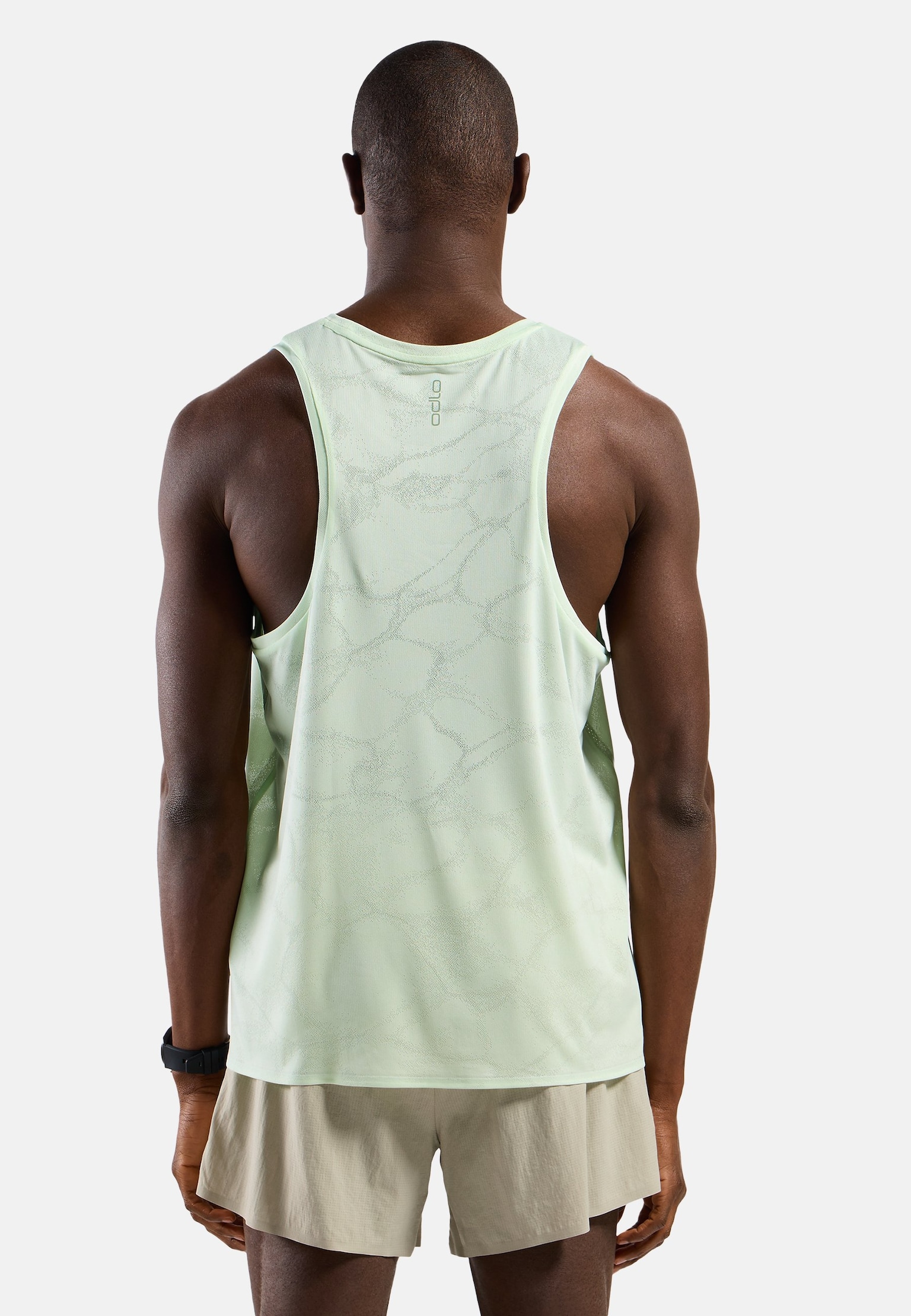 The Zeroweight engineered Chill-Tec running tank