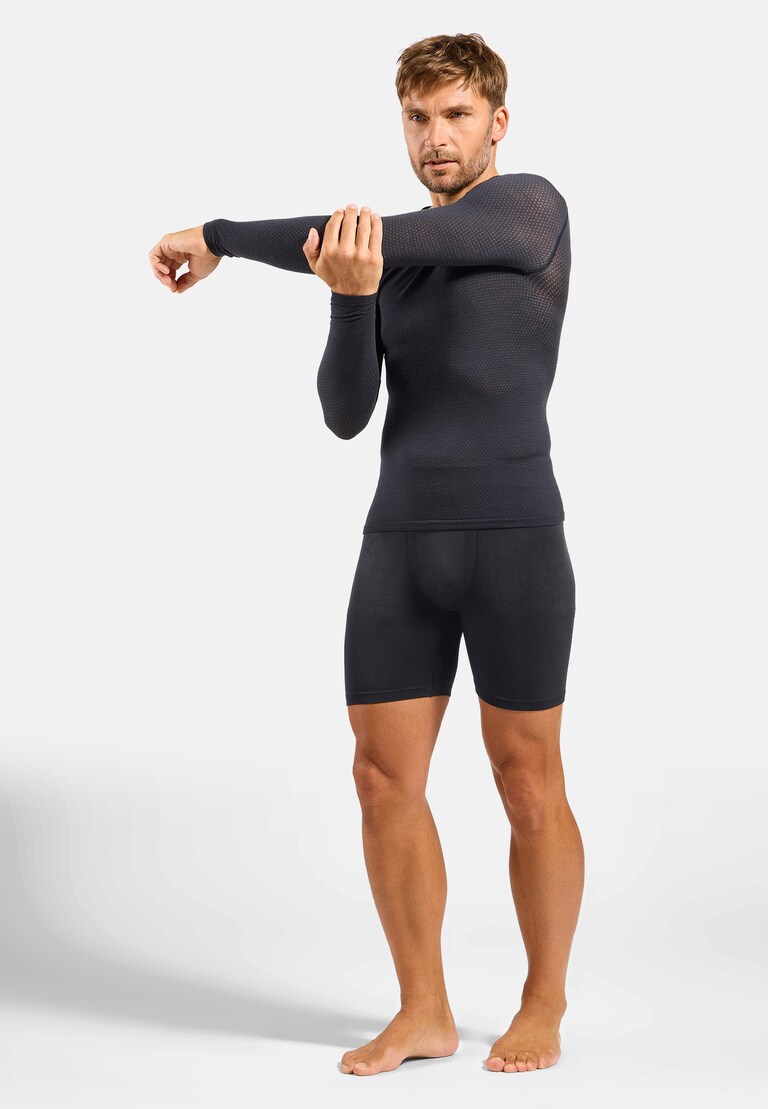 The Performance Wool 140 Base Layer Top