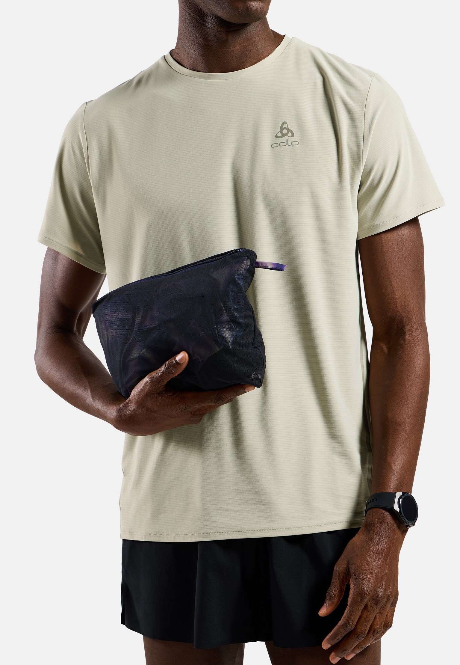 The Zeroweight print hooded running anorak