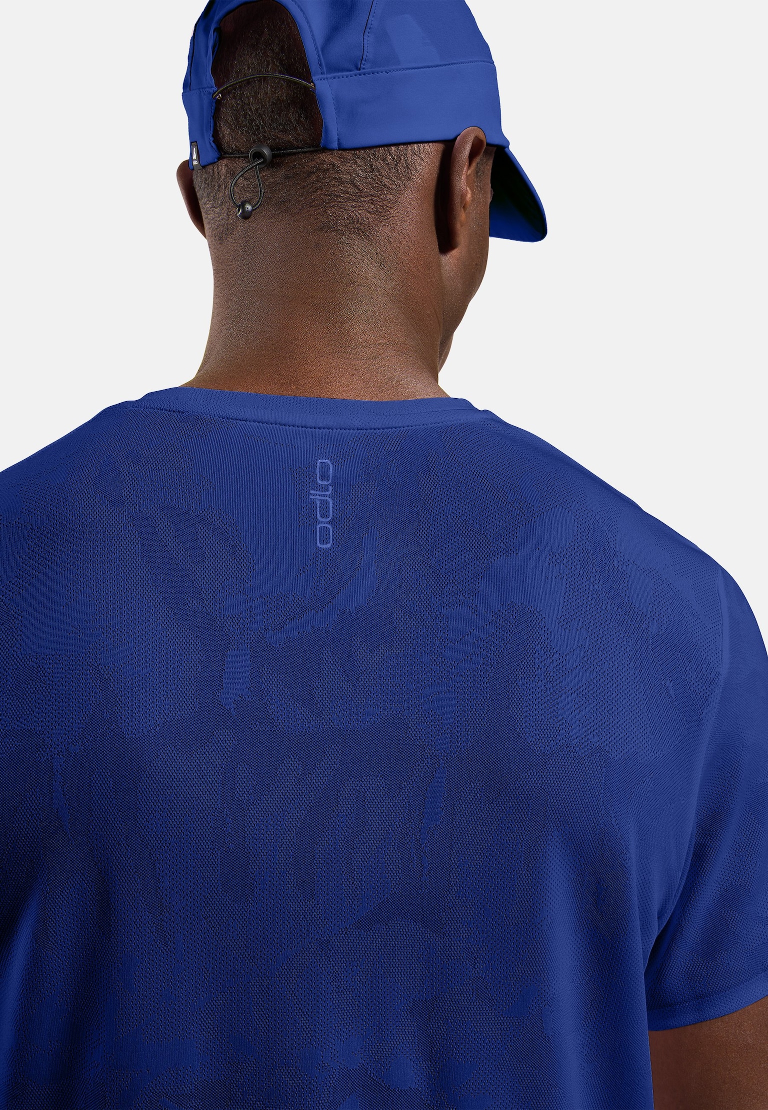 The Zeroweight Engineered Chill-Tec running t-shirt