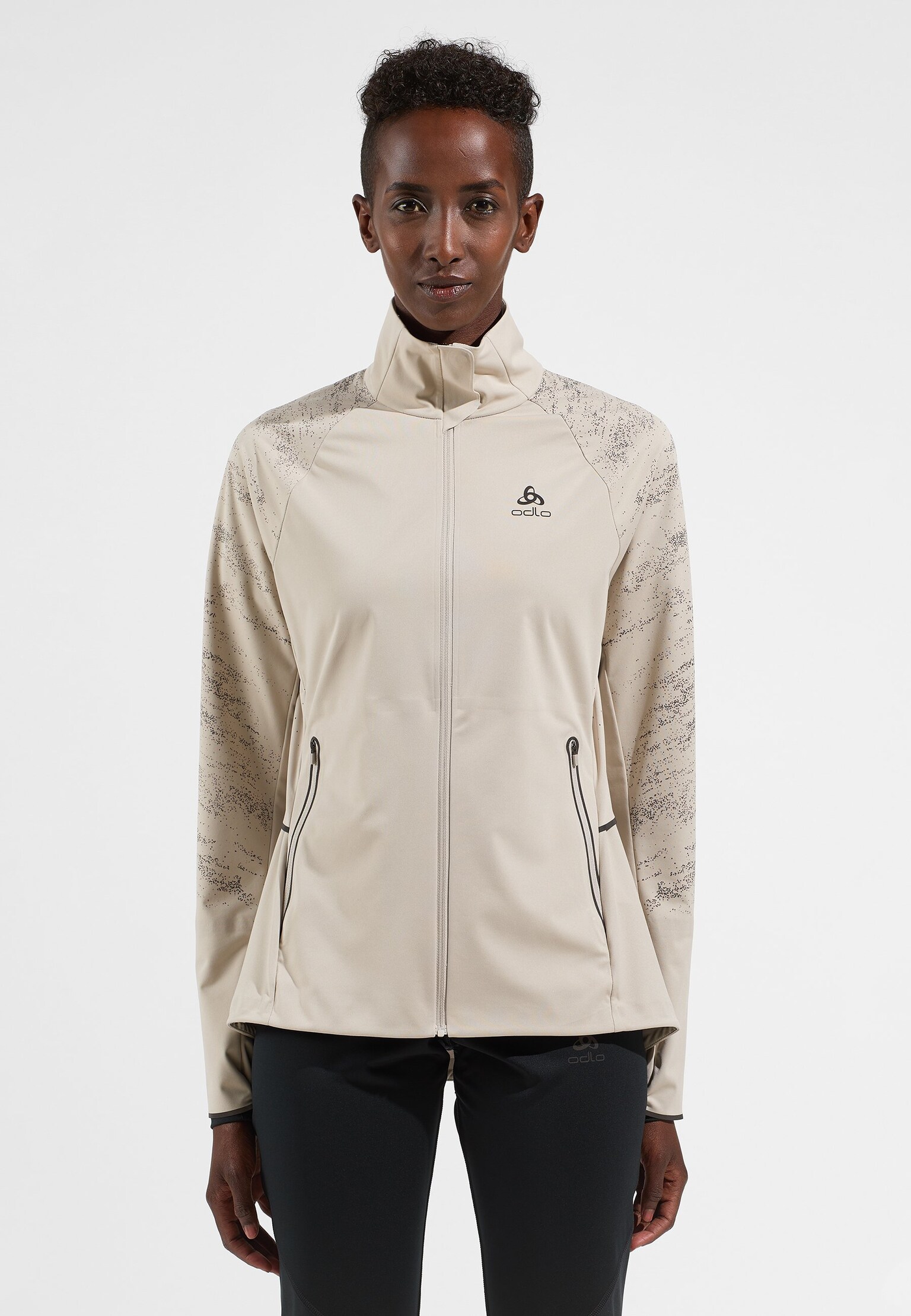 The Zeroweight Pro Warm reflective running jacket