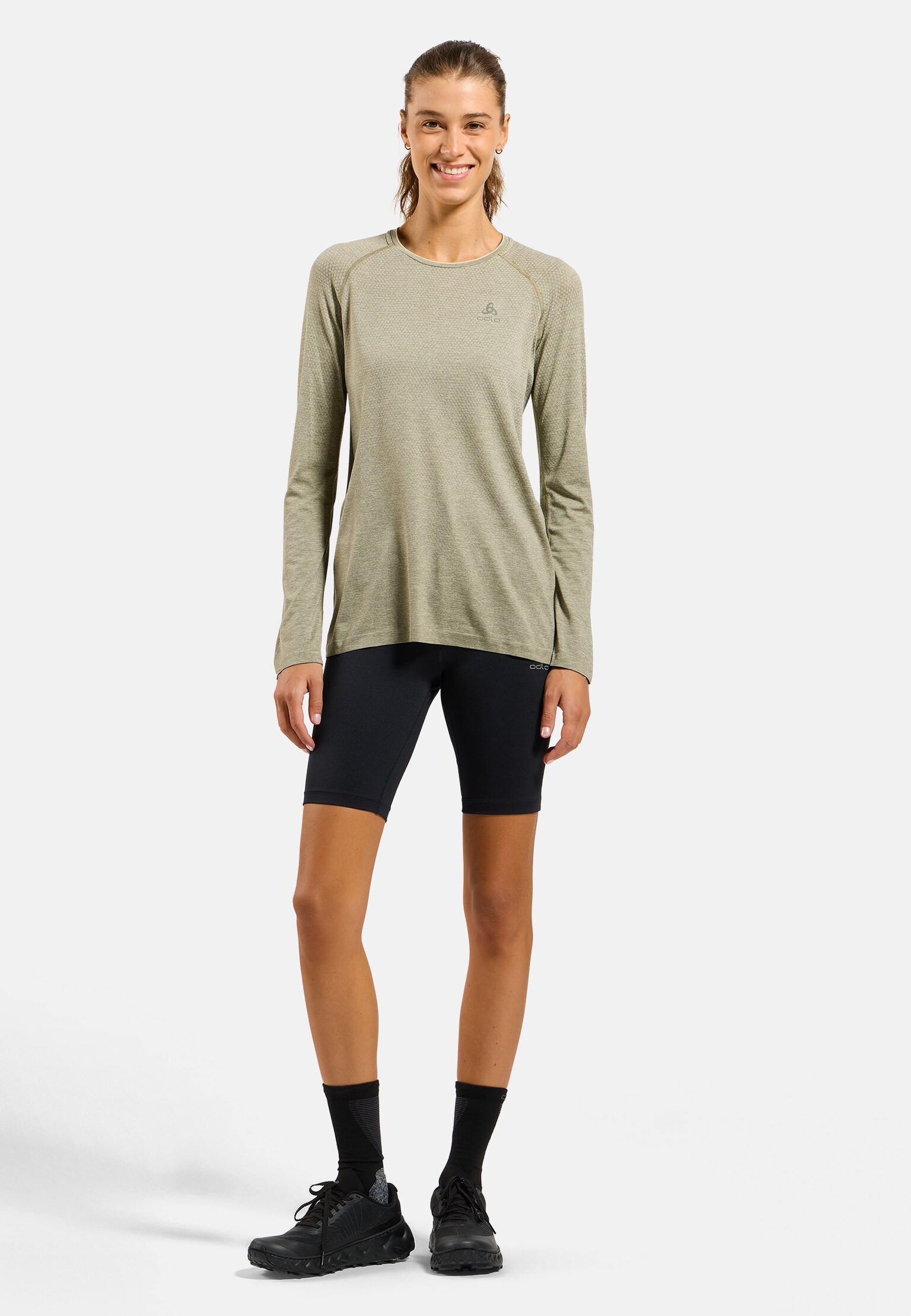The Essentials seamless long sleeve running t-shirt