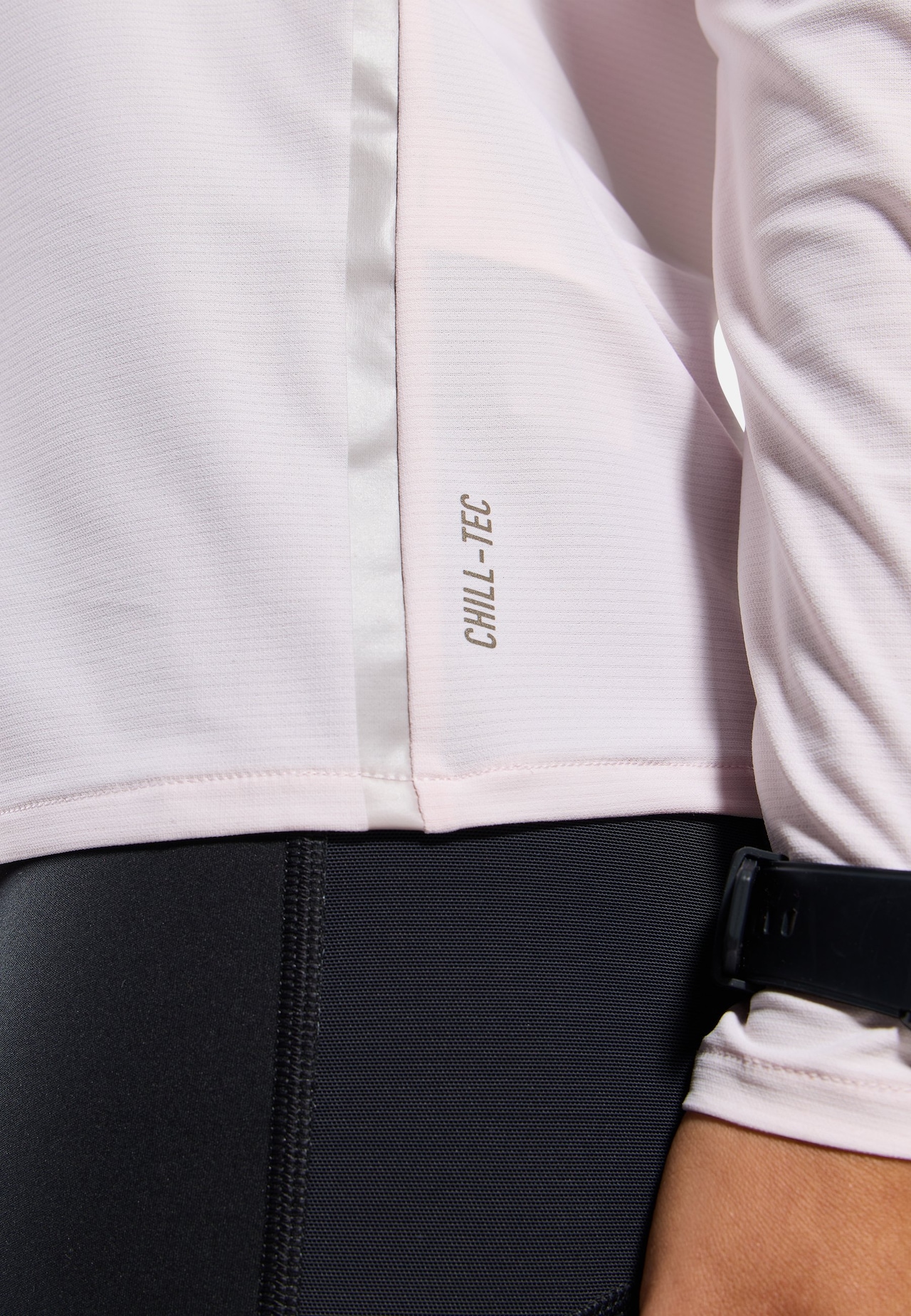 Zeroweight Chill-Tec Long-Sleeve Running T-Shirt