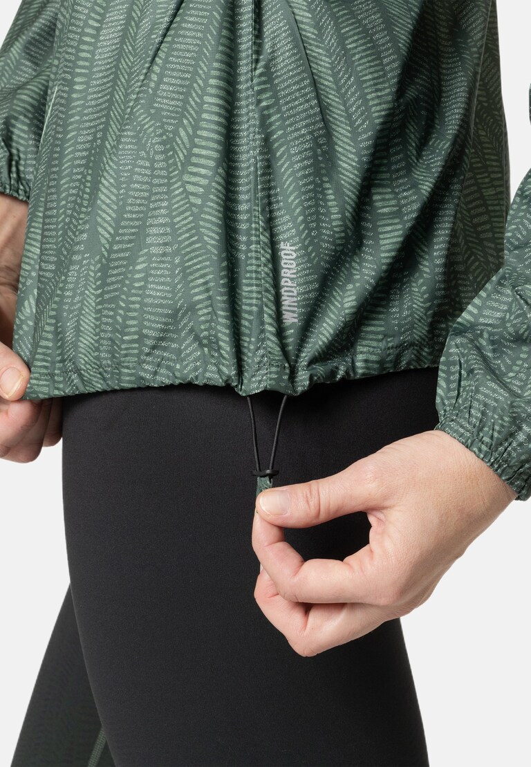 The Zeroweight print running jacket