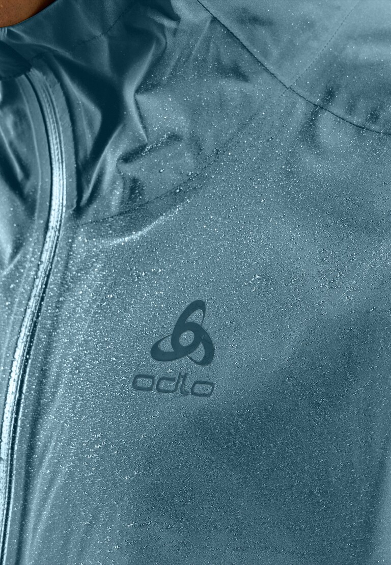 The men's Aegis 2.5L waterproof hardshell jacket