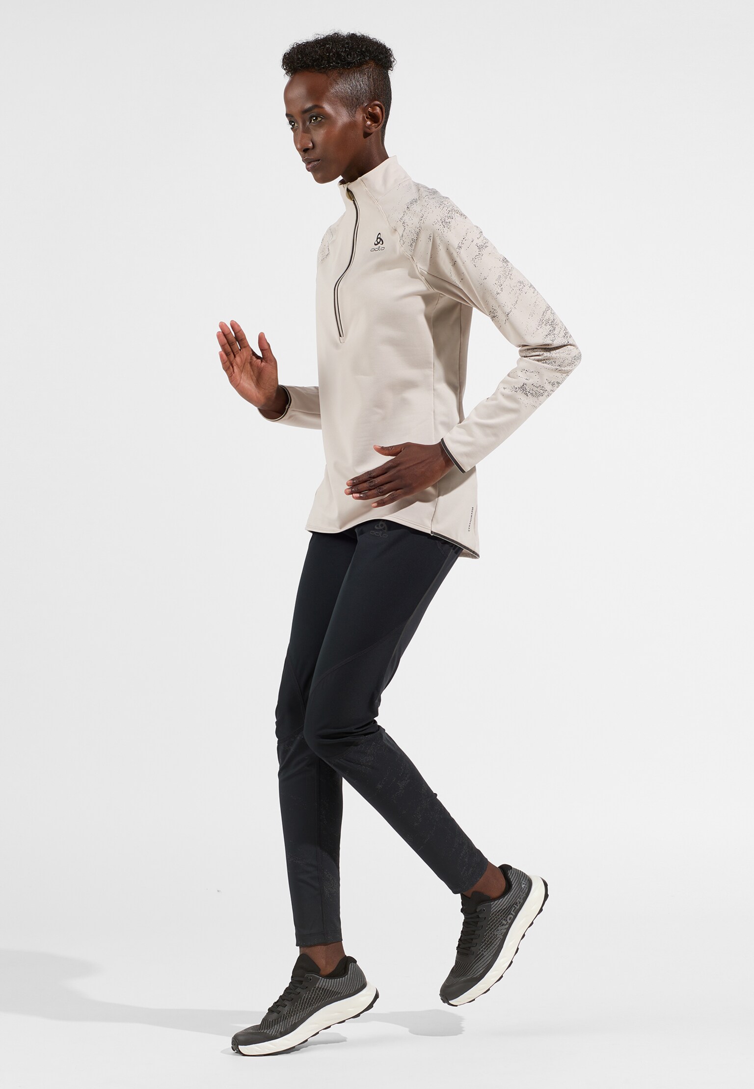 Zeroweight Ceramiwarm Reflective Running Half-Zip Mid Layer | Odlo®