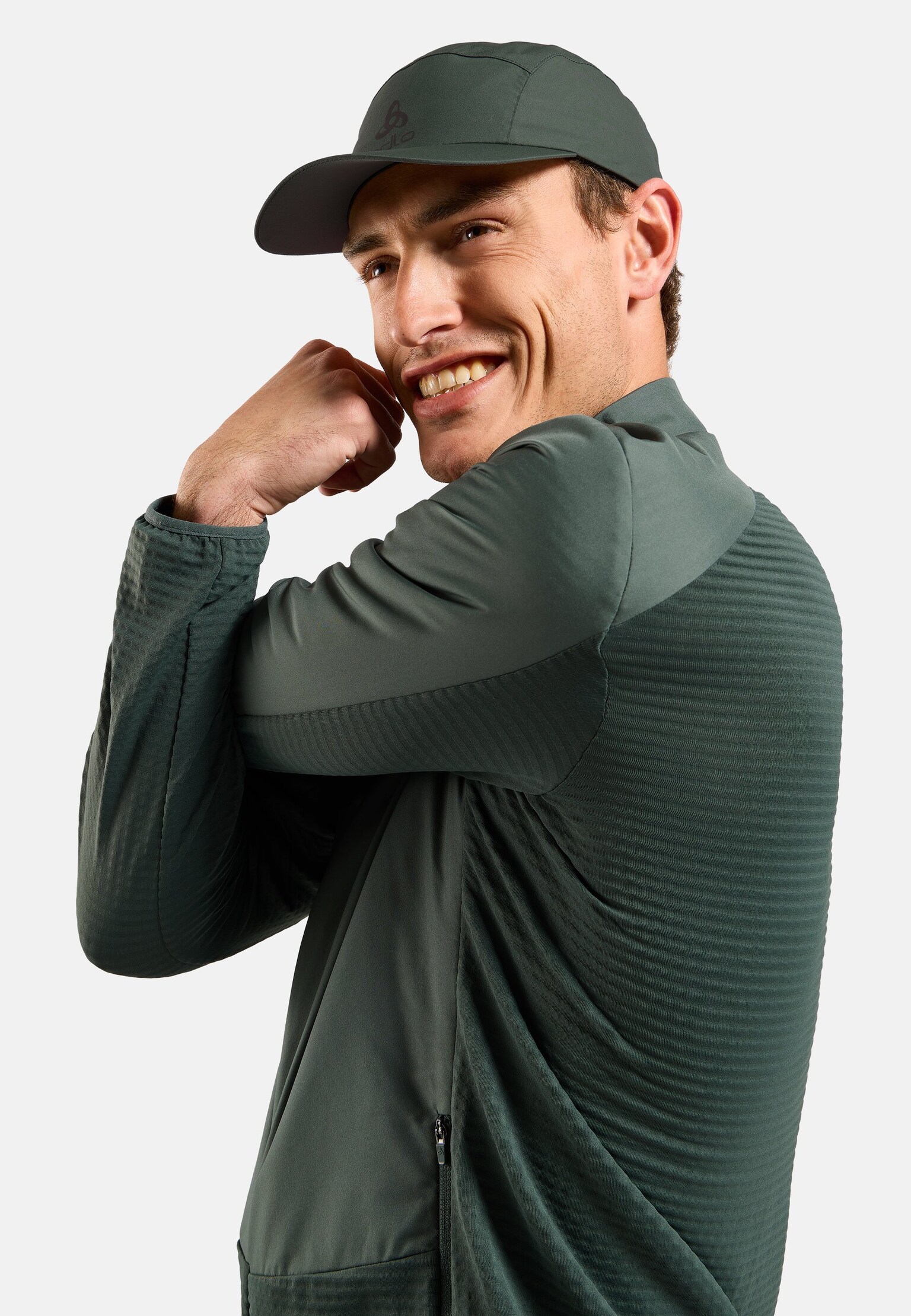 Essentials Insulator Hybrid-Laufjacke