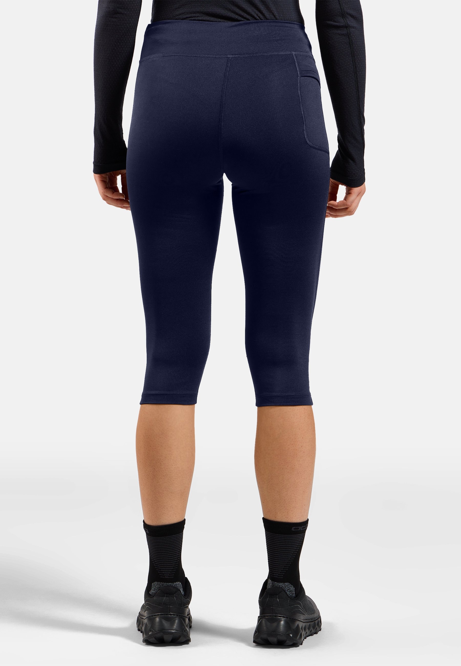 スーツ ODLO FW24 LEGGINGS3/4 BASE LAYER (111901 10183) e20ee09b340c73ce965750344a479d