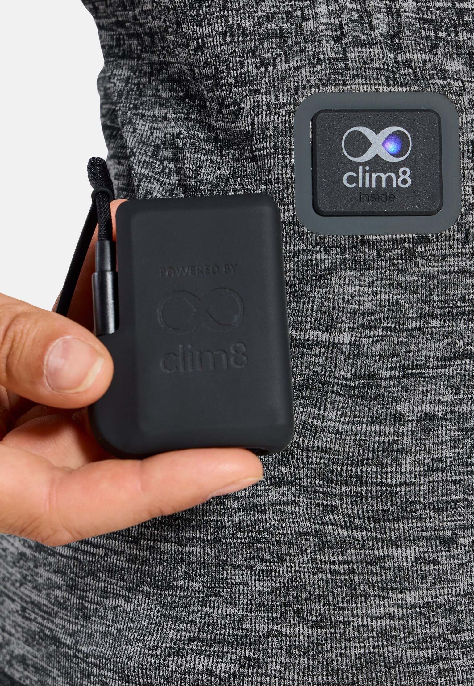 The I-Thermic X-Warm base layer top 2.0 + rechargeable battery