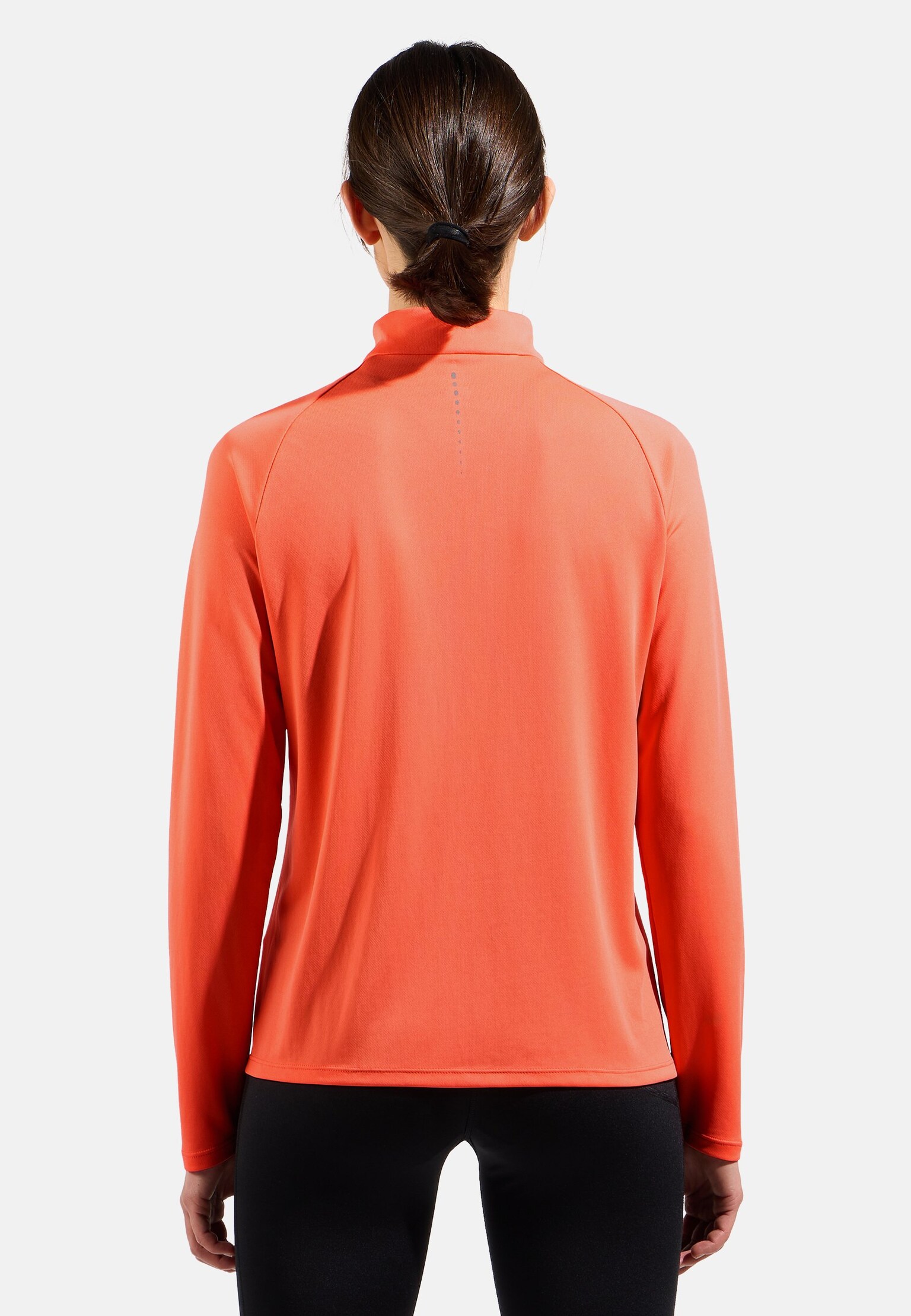 The women's Essentials half-zip running mid layer