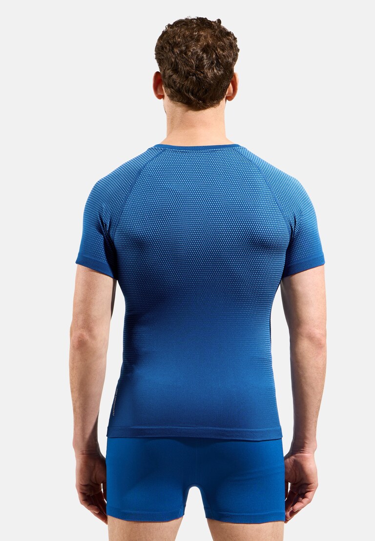 The Performance Light Base Layer Top