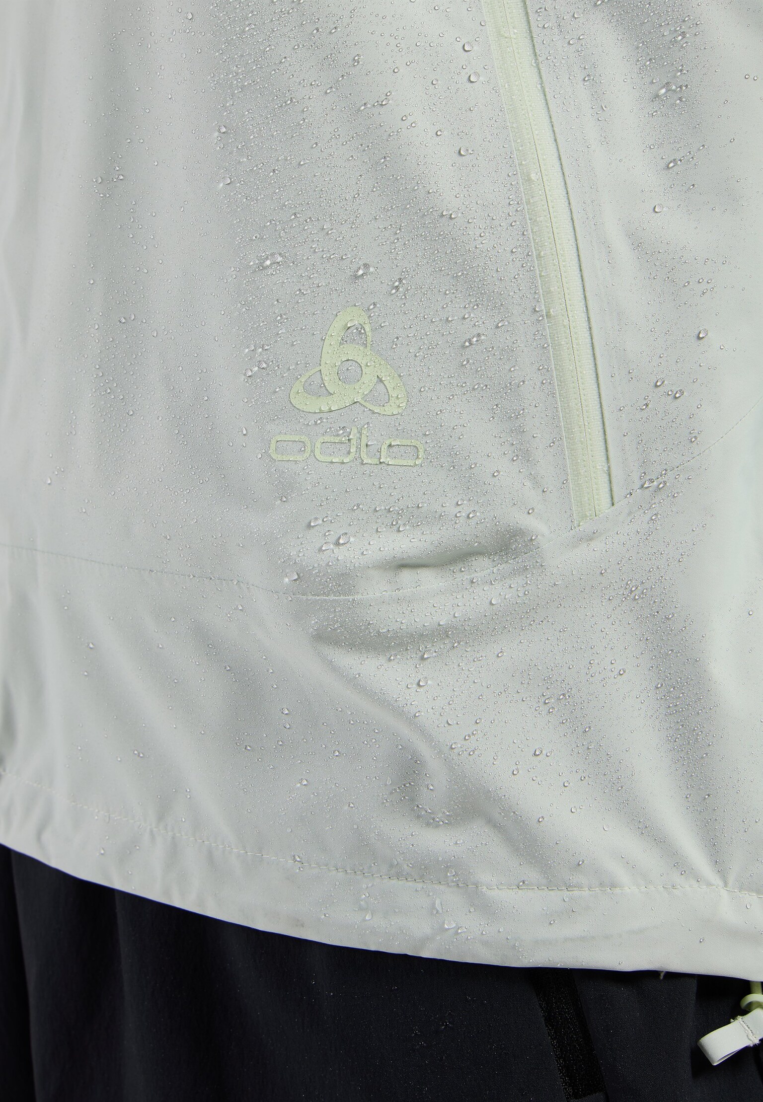 Wasserdichte Essentials 2.5L Hardshell-Jacke