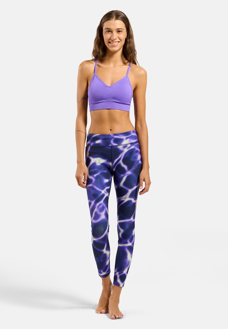 The Seamless soft-support sports bra