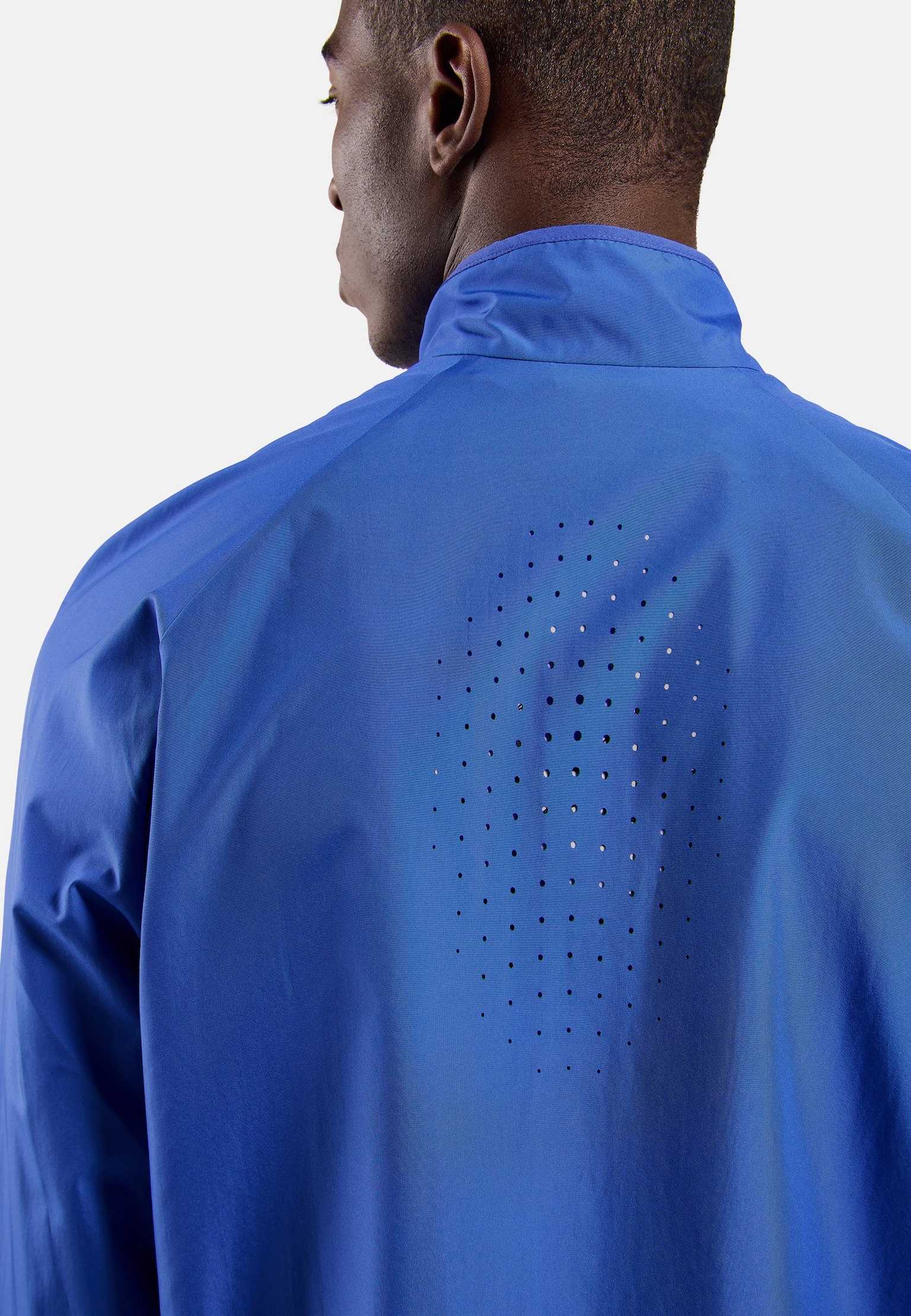 The Essentials Light running jacket